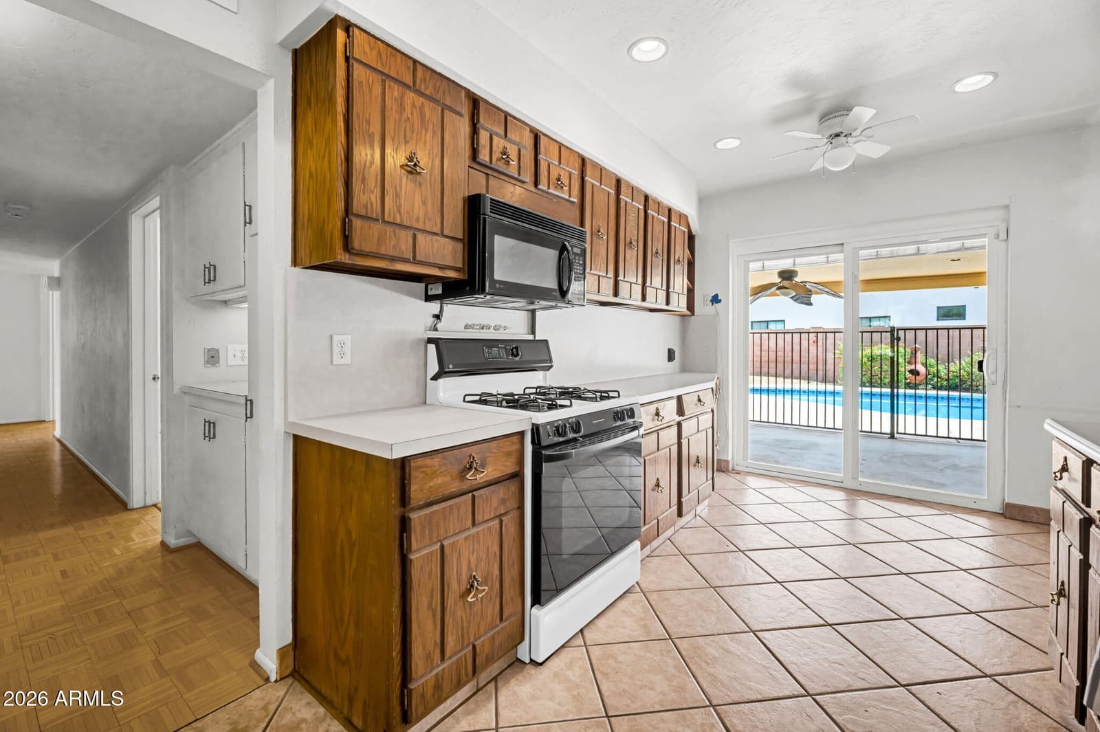 3101 E MARIPOSA Street, Phoenix, AZ 85016 — photo 7 of 25