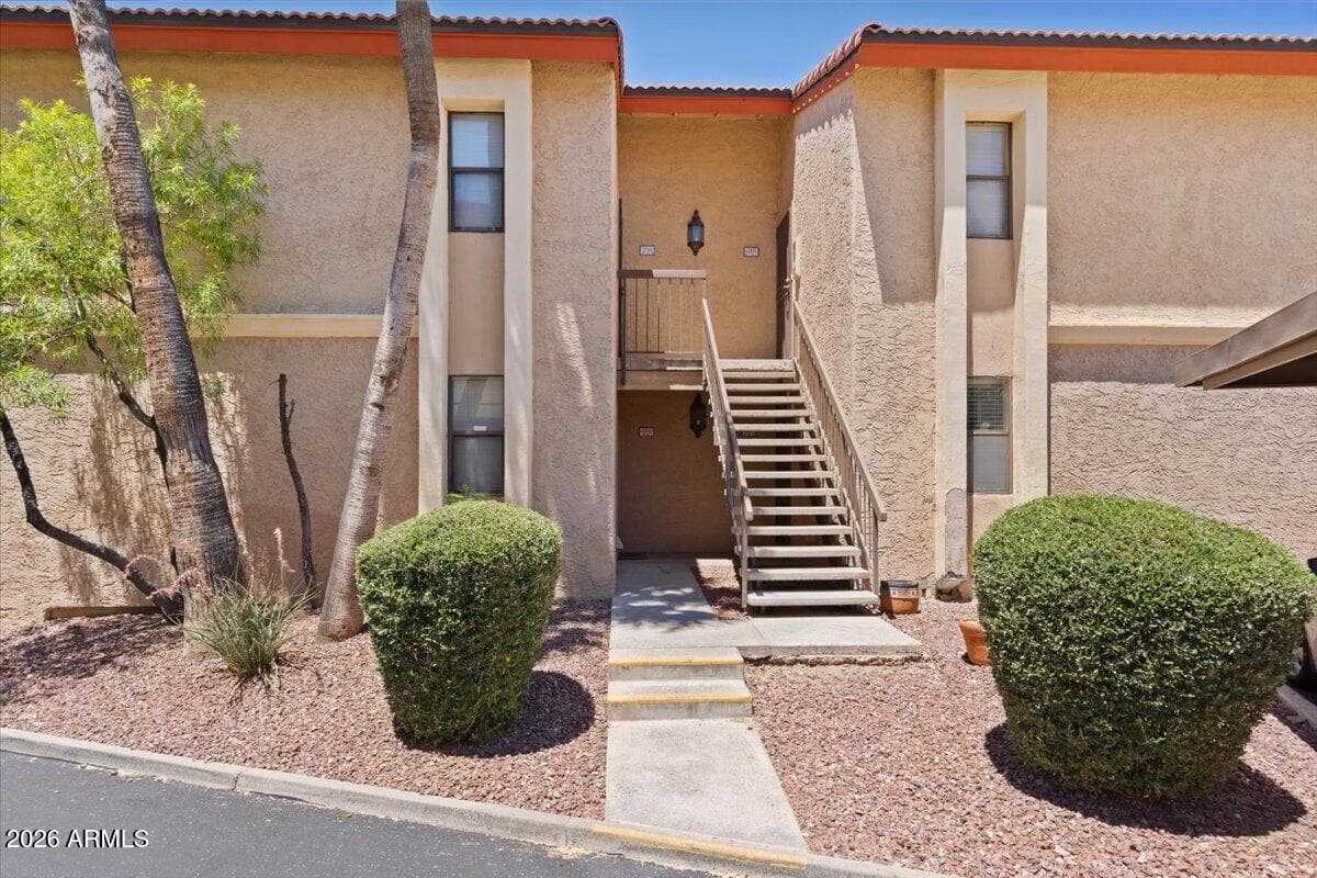 10410 N CAVE CREEK Road 1009, Phoenix, AZ 85020 — photo 5 of 40
