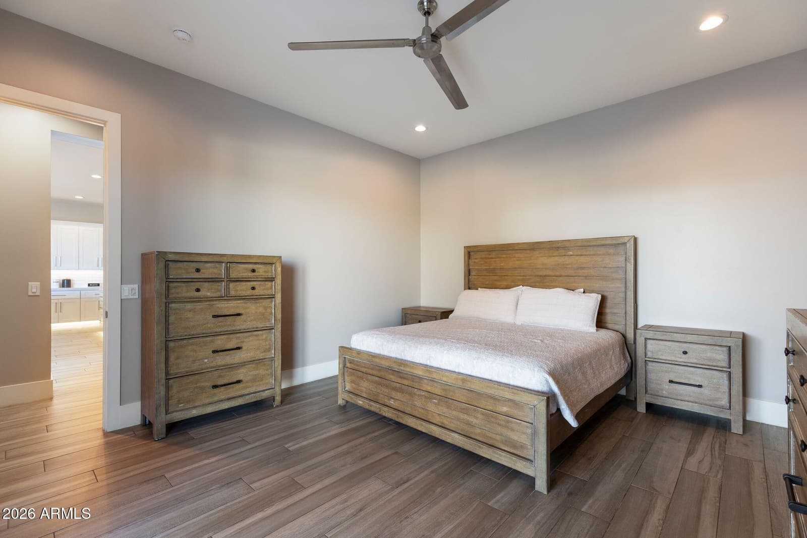 2252 E SOUTH MOUNTAIN Avenue, Phoenix, AZ 85042 — photo 18 of 50