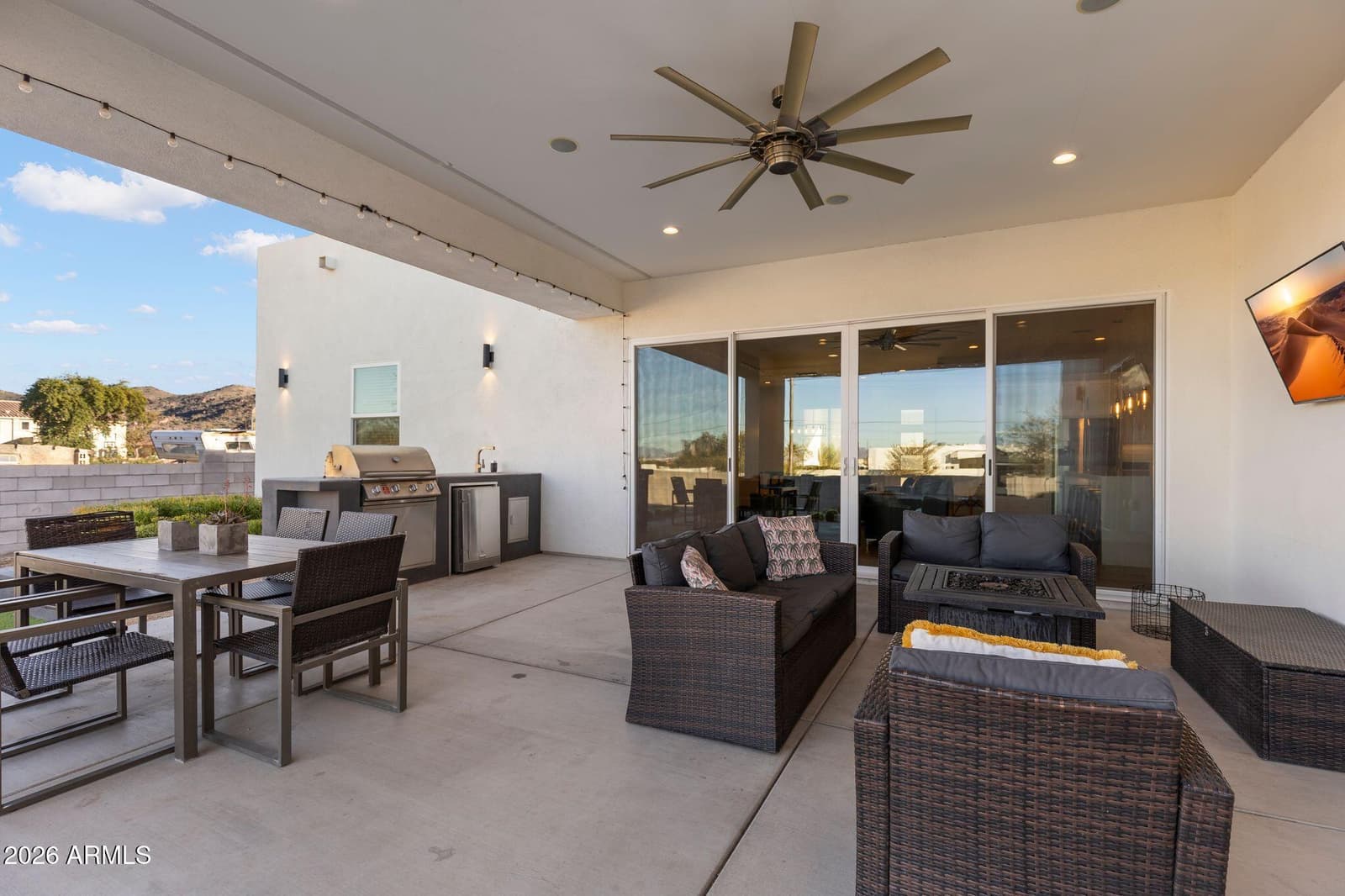2252 E SOUTH MOUNTAIN Avenue, Phoenix, AZ 85042 — photo 37 of 50