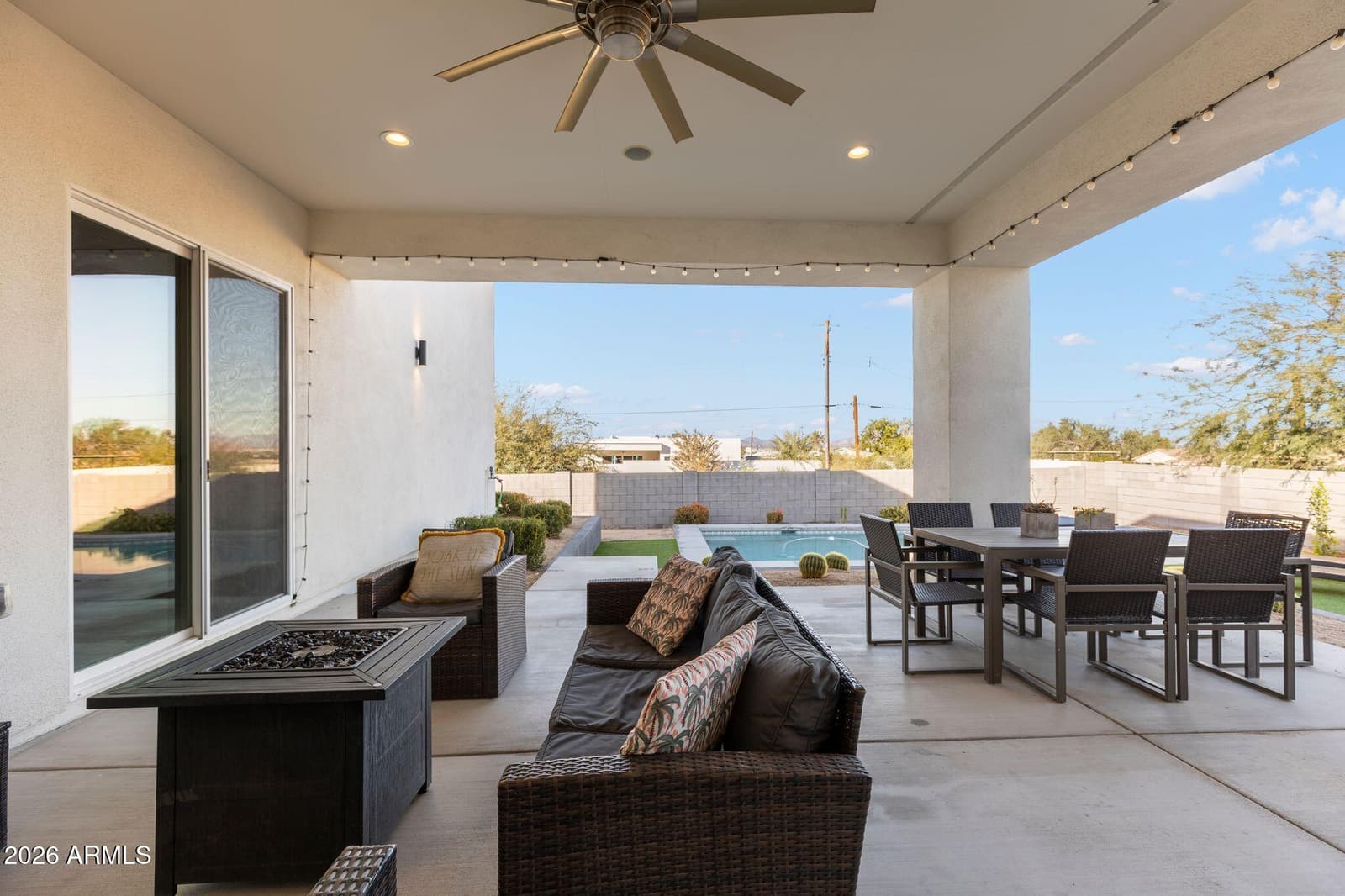 2252 E SOUTH MOUNTAIN Avenue, Phoenix, AZ 85042 — photo 40 of 50