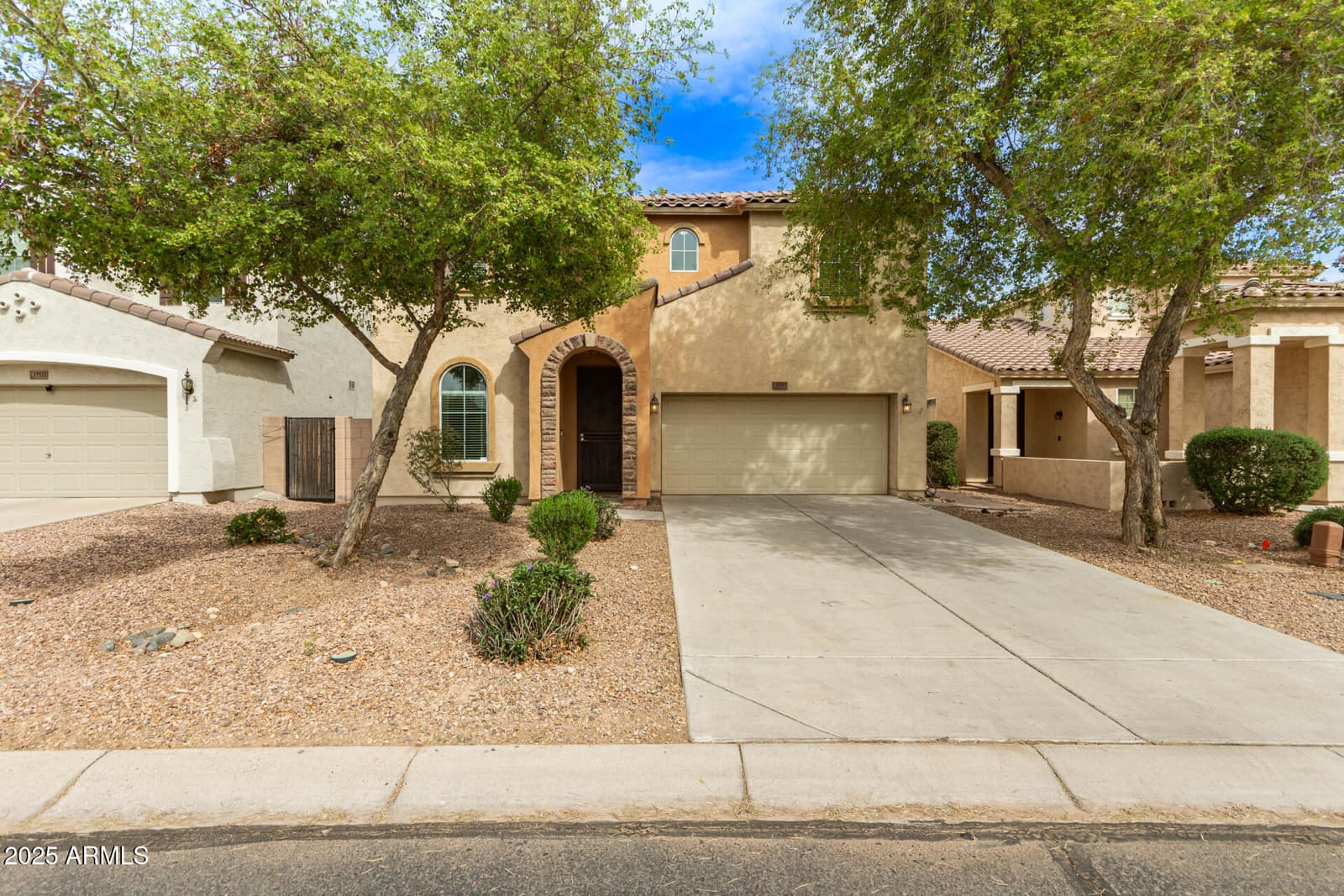 17507 N COSTA BRAVA Avenue, Maricopa, AZ 85139 — photo 2 of 37