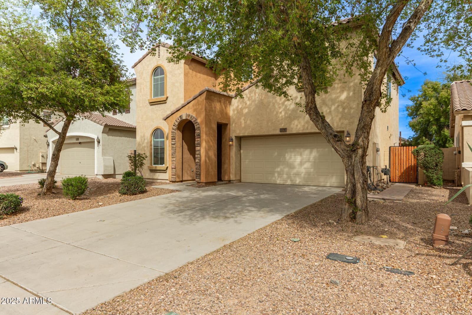17507 N COSTA BRAVA Avenue, Maricopa, AZ 85139 — photo 4 of 37