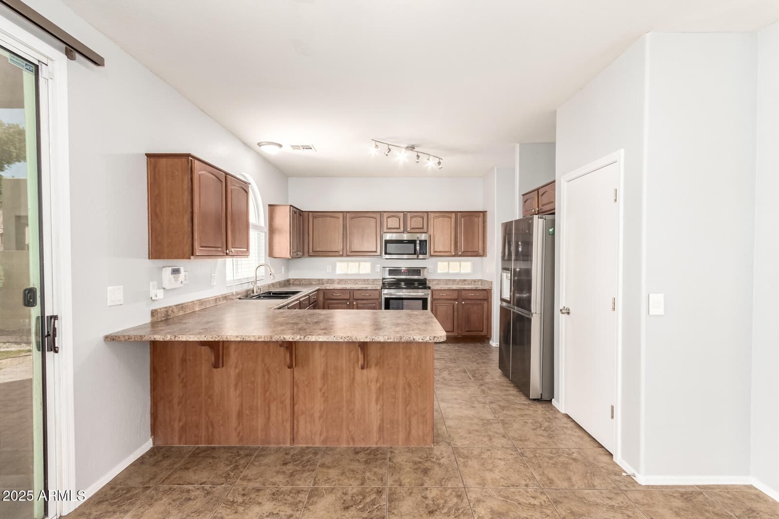 17507 N COSTA BRAVA Avenue, Maricopa, AZ 85139 — photo 11 of 37