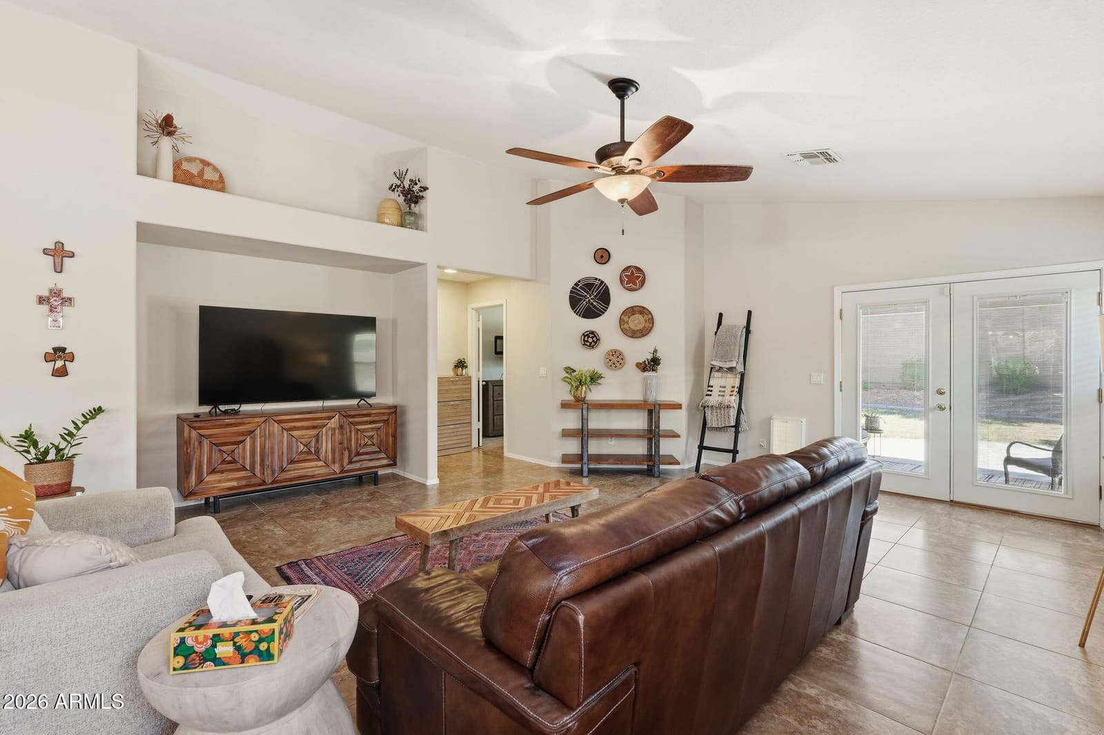 2615 E BEAUTIFUL Lane, Phoenix, AZ 85042 — photo 7 of 30