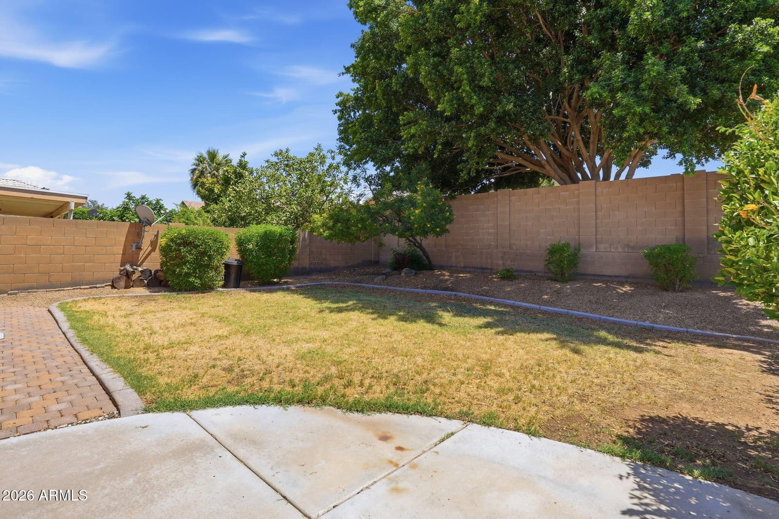 2615 E BEAUTIFUL Lane, Phoenix, AZ 85042 — photo 28 of 30