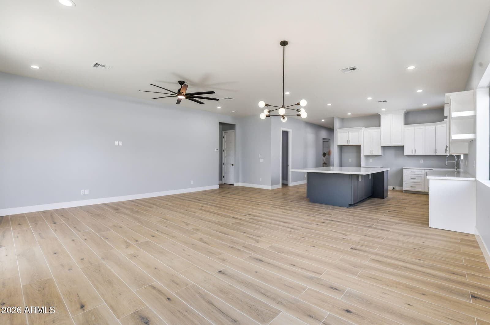 415 S Robert Road S, Tempe, AZ 85281 — photo 14 of 50