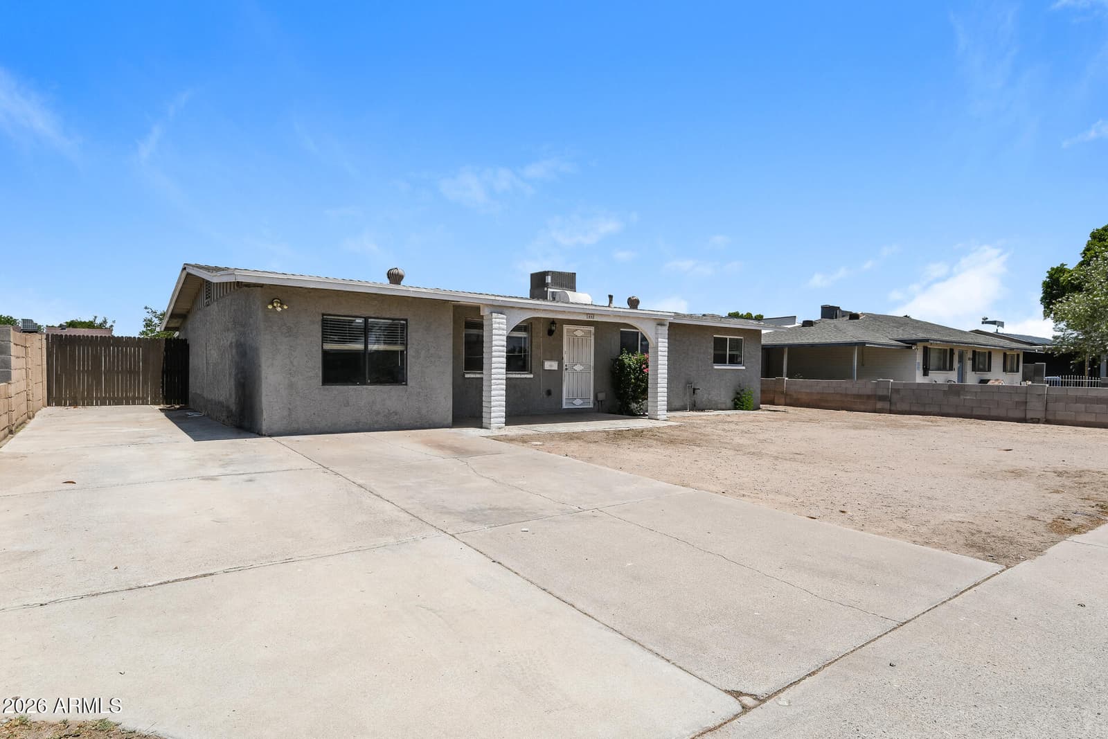 1460 W 6TH Avenue, Mesa, AZ 85202 — photo 2 of 21