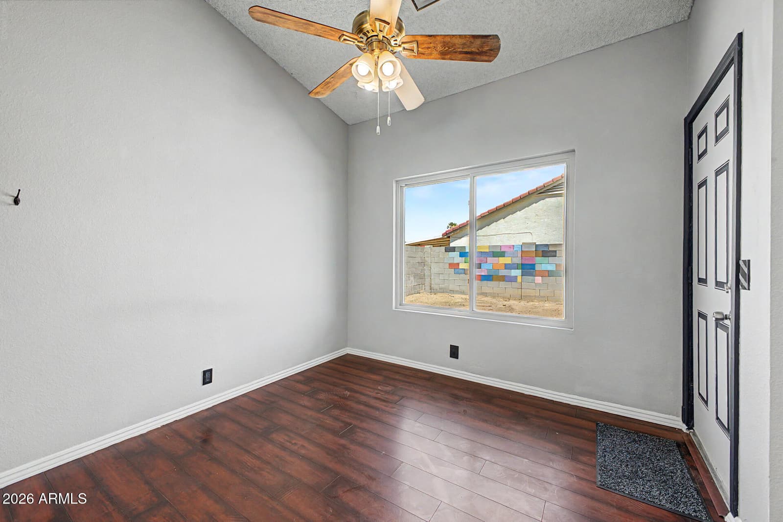 10005 N 64TH Avenue, Glendale, AZ 85302 — photo 11 of 35