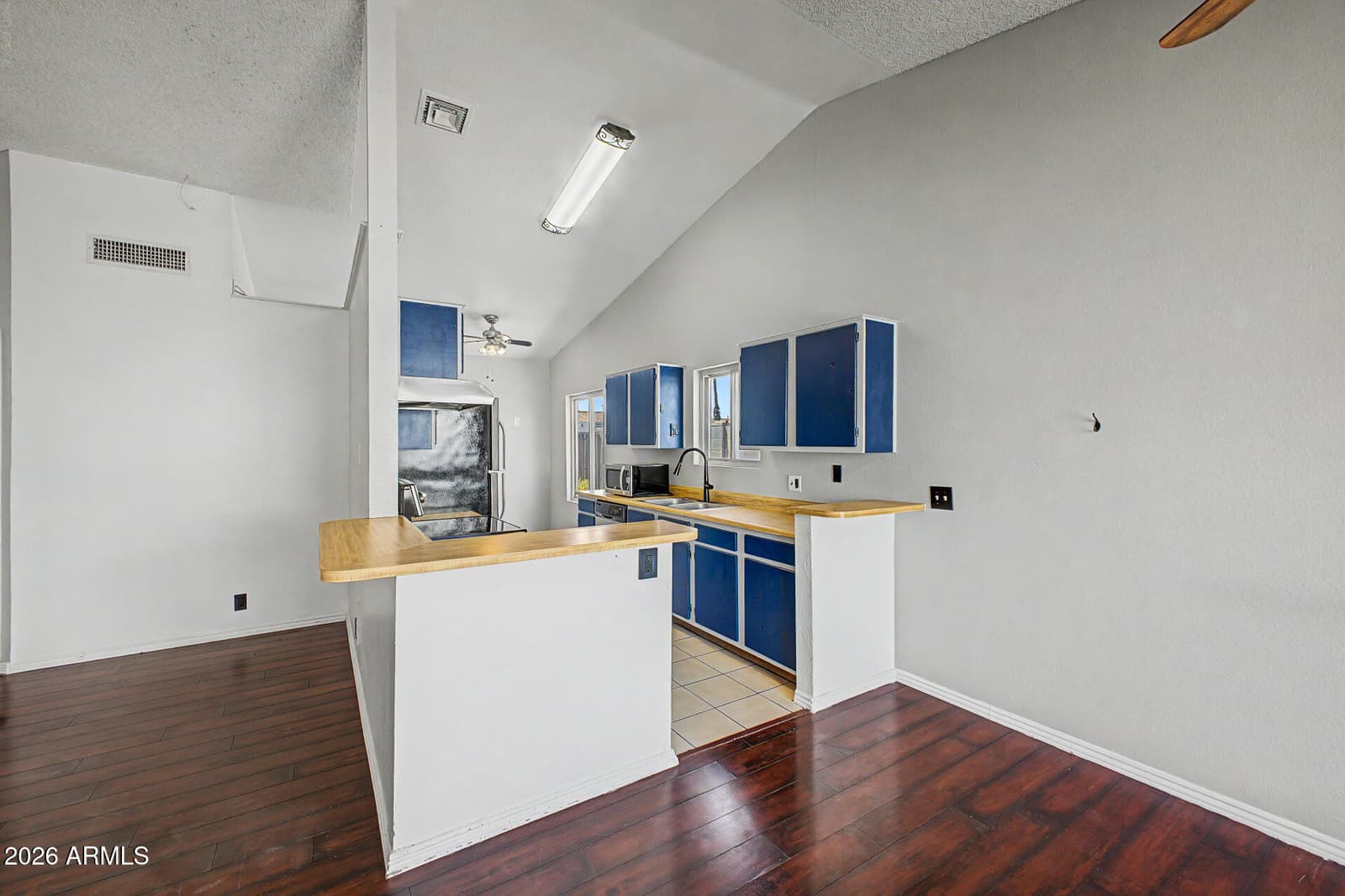 10005 N 64TH Avenue, Glendale, AZ 85302 — photo 14 of 35
