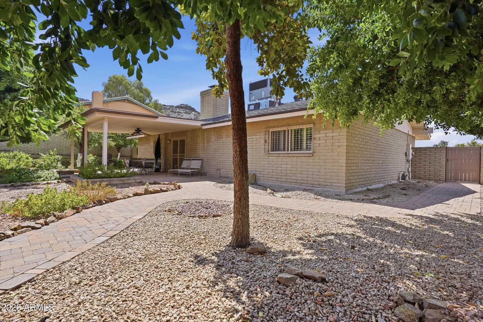 2206 E Nicolet Avenue, Phoenix, AZ 85020 — photo 32 of 41