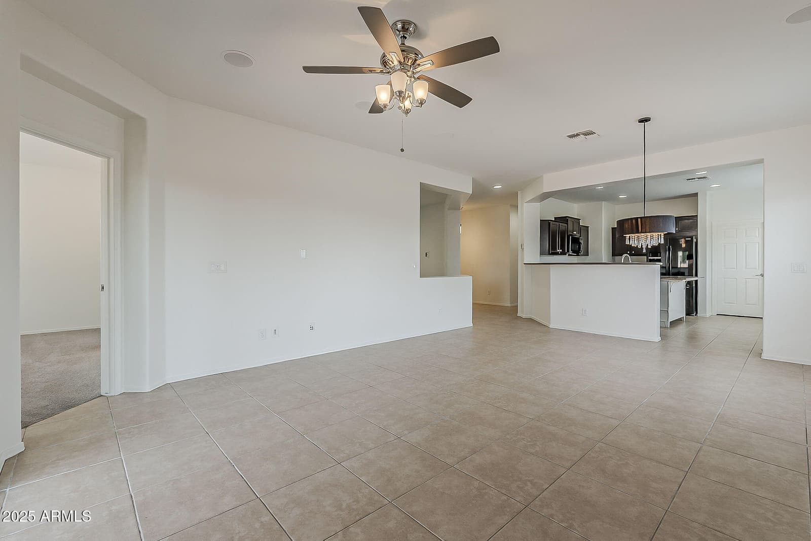 7324 W CANDLEWOOD Way, Florence, AZ 85132 — photo 11 of 61