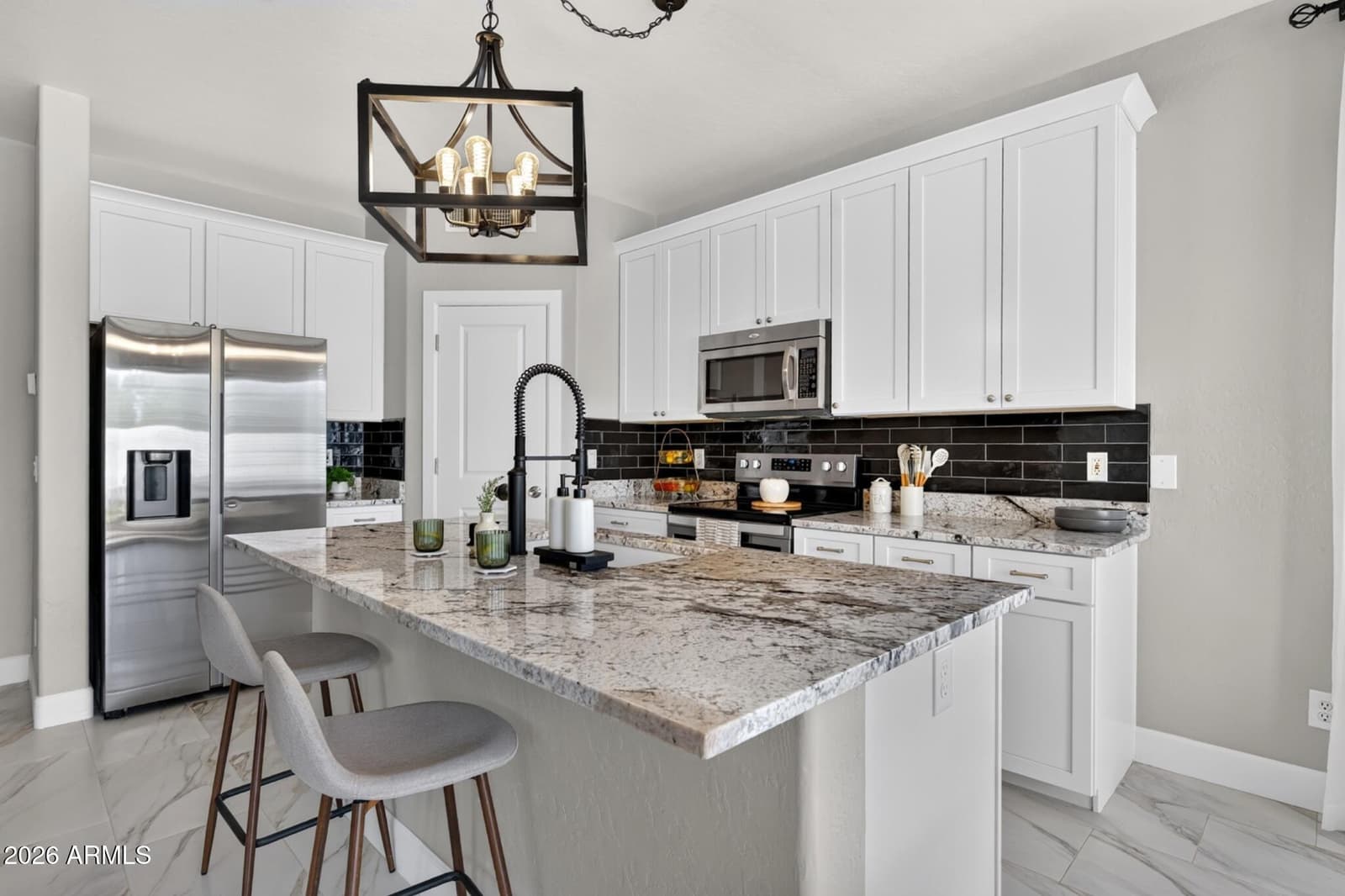 3773 E Washington Court, Gilbert, AZ 85234 — photo 9 of 49