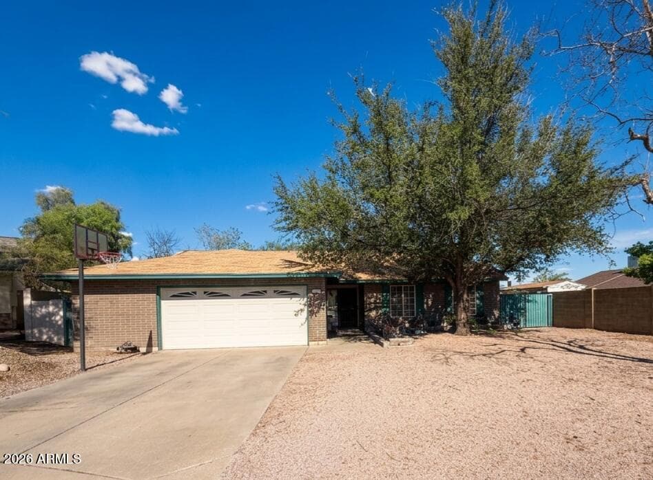 933 N SERICIN Circle, Mesa, AZ 85205 — photo 1 of 4