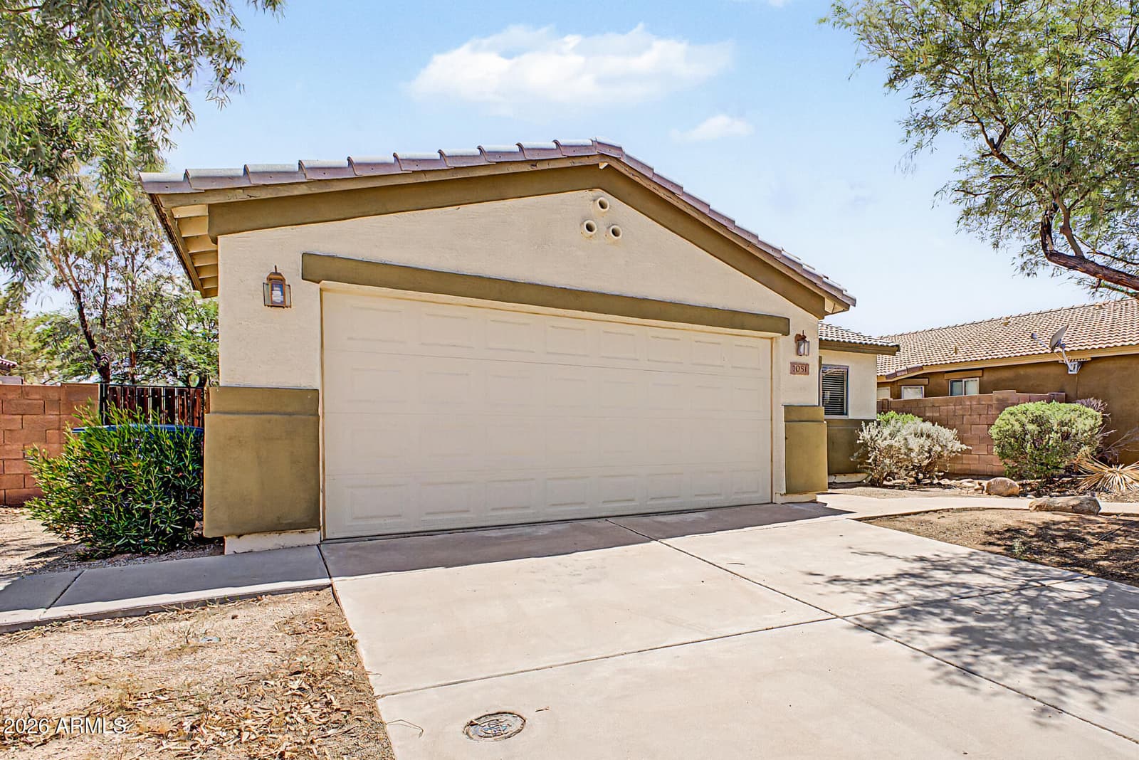 1051 W SAWGRASS Trail, Casa Grande, AZ 85122 — photo 4 of 30