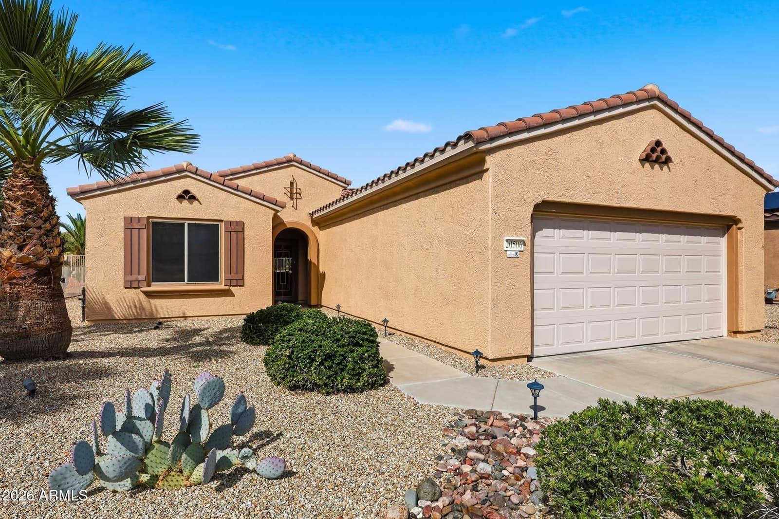 20506 N SOJOURNER Drive, Surprise, AZ 85387 — photo 2 of 33