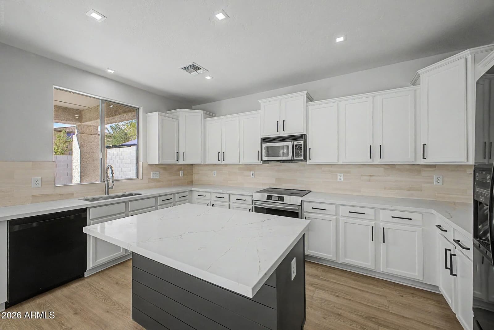 7062 W ANDREW Lane, Peoria, AZ 85383 — photo 22 of 51