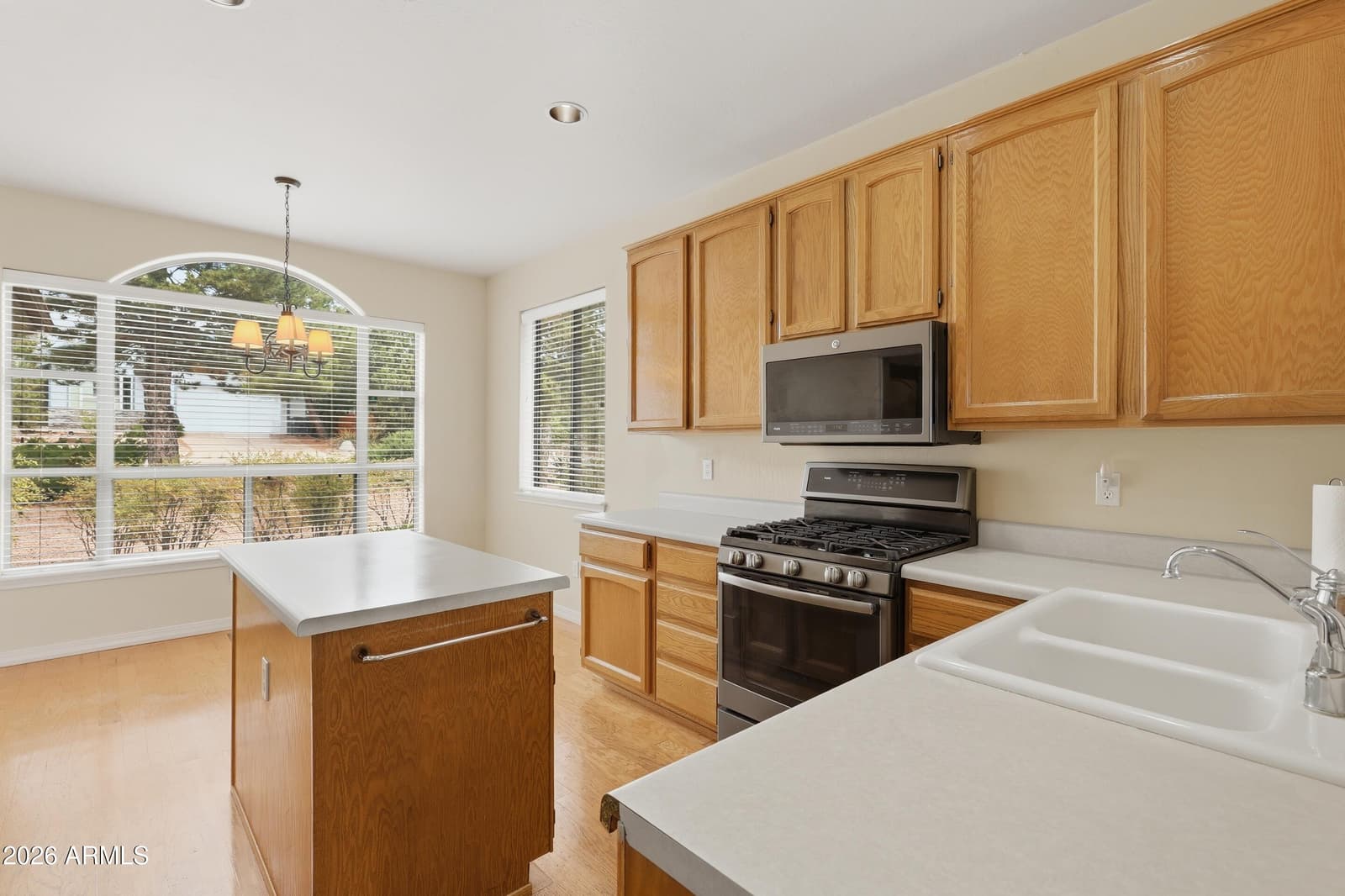 621 E PHOENIX Street, Payson, AZ 85541 — photo 13 of 37
