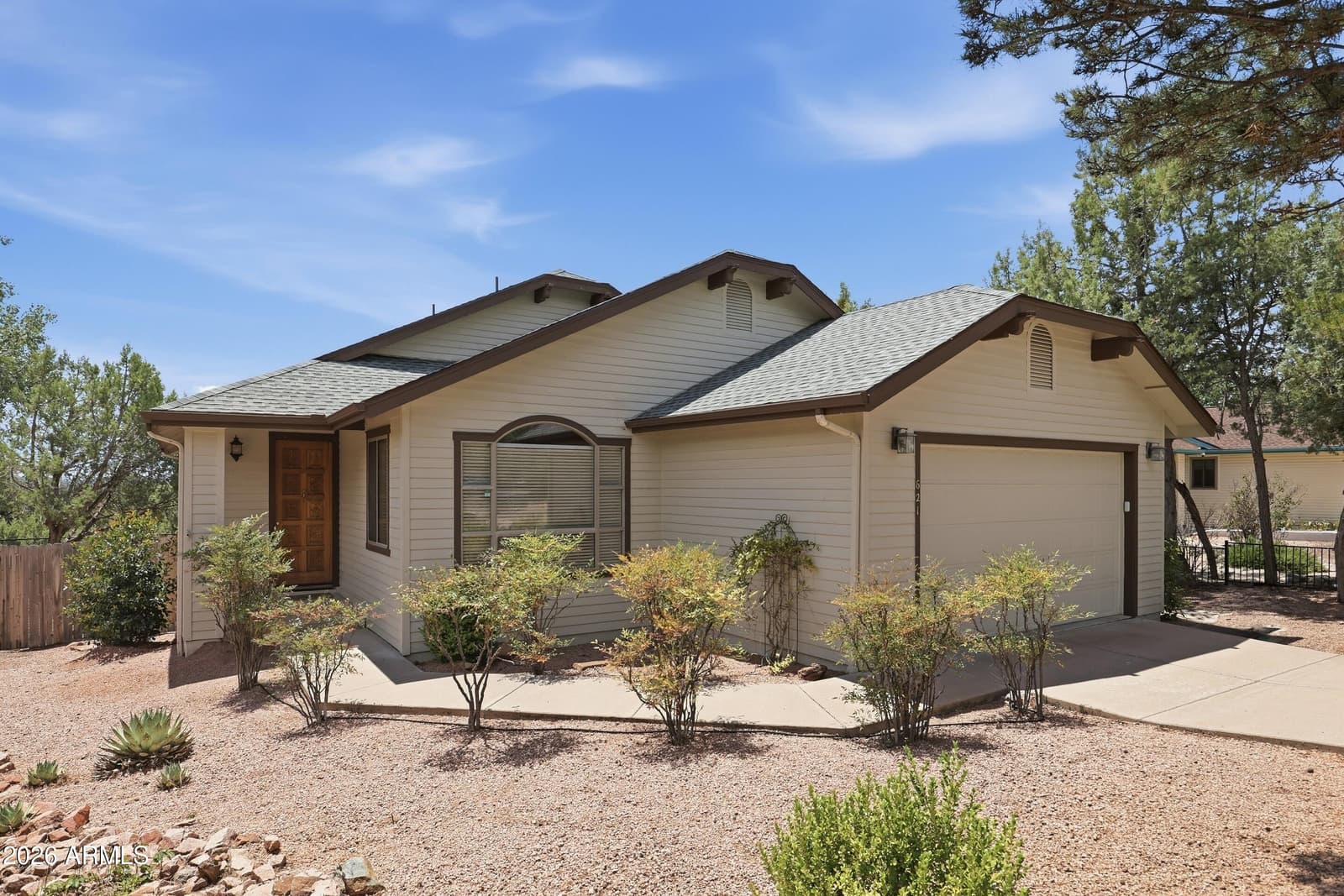 621 E PHOENIX Street, Payson, AZ 85541 — photo 1 of 37