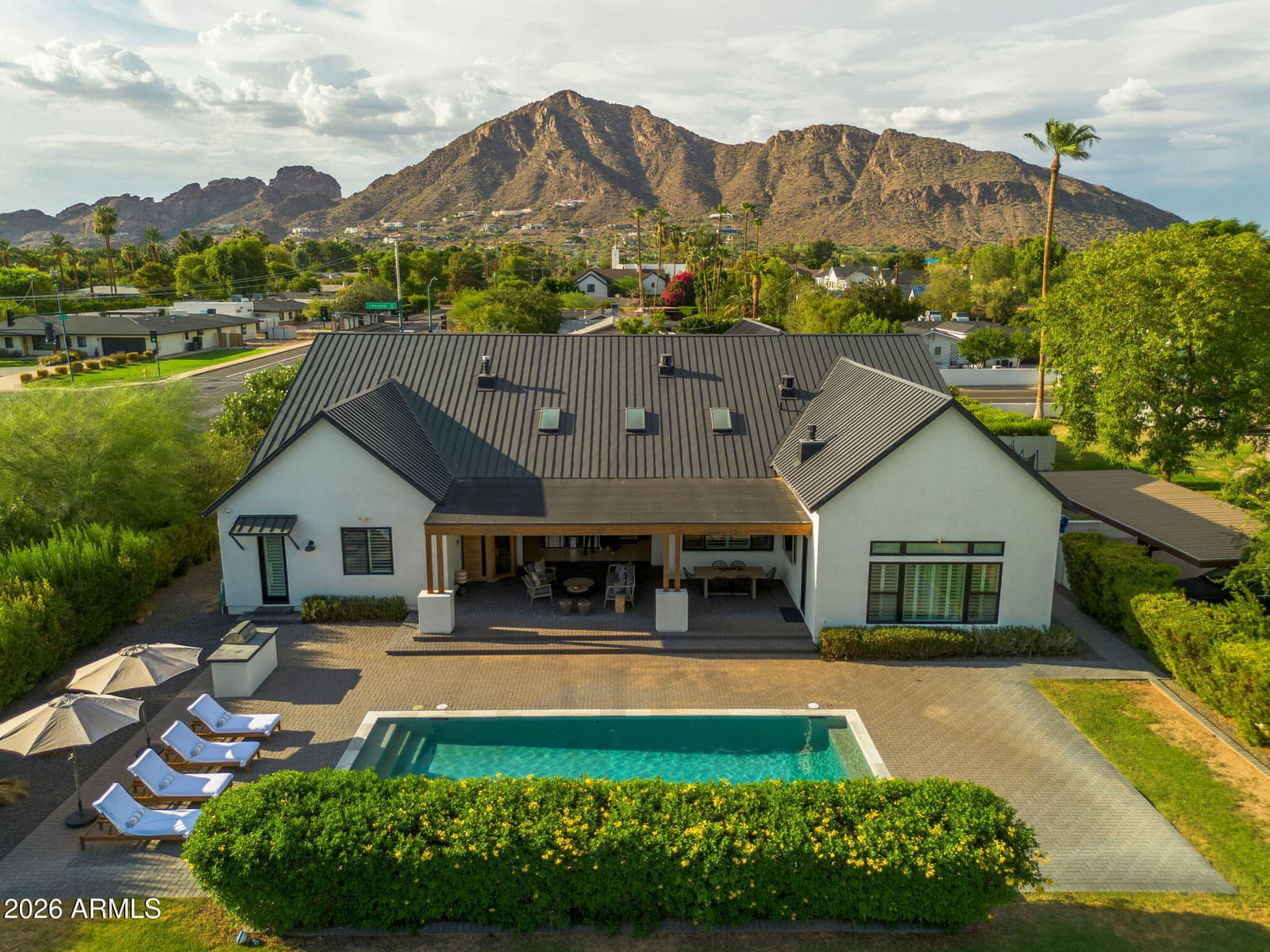 5605 E LAFAYETTE Boulevard, Phoenix, AZ 85018 — photo 3 of 54
