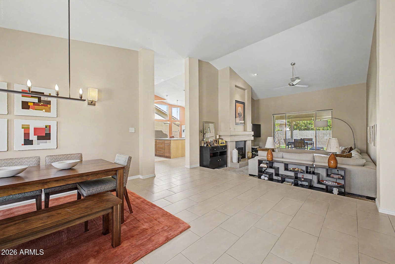 1008 W Barcelona Drive, Gilbert, AZ 85233 — photo 5 of 48