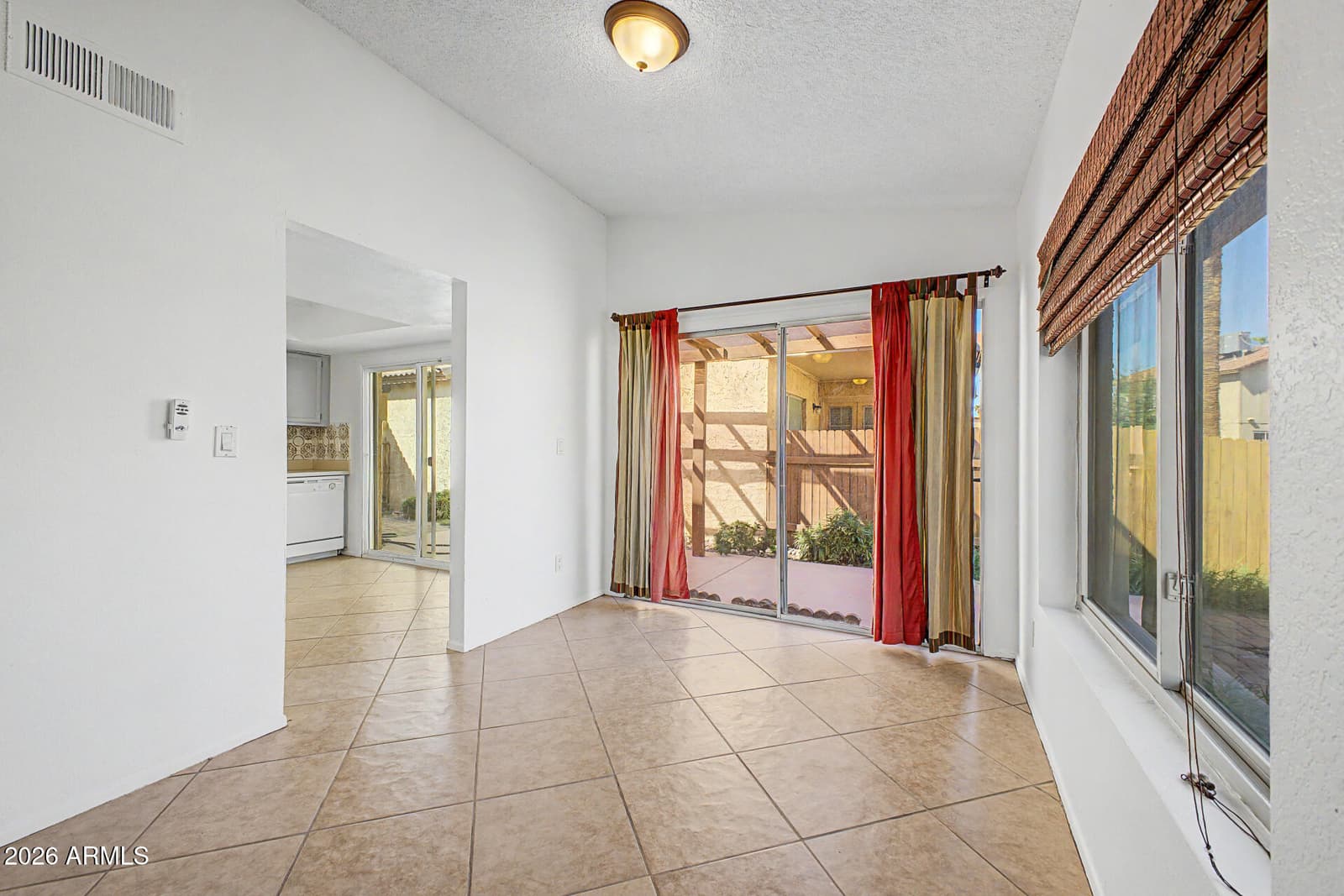 14815 N 25TH Drive 5, Phoenix, AZ 85023 — photo 8 of 29