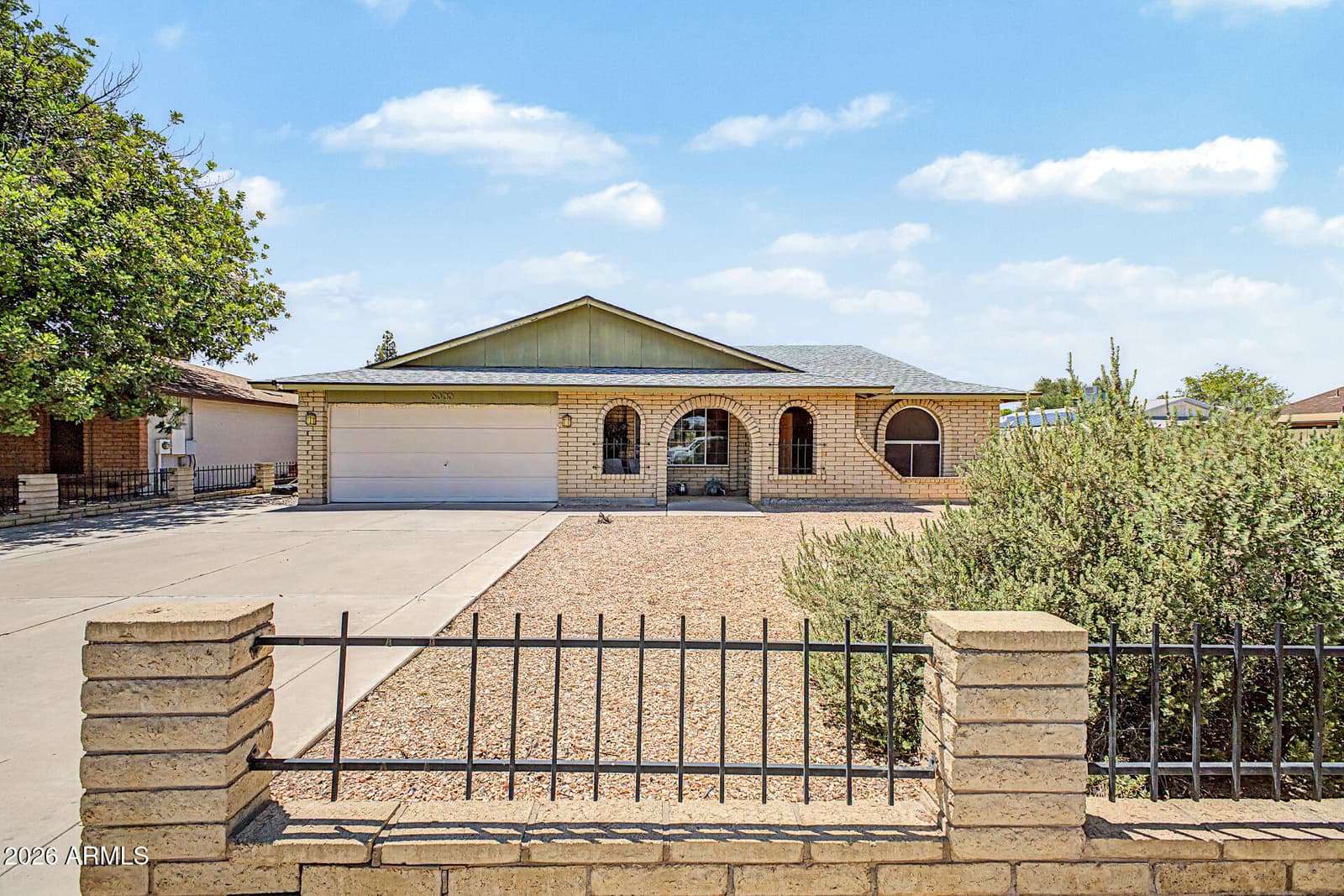 6000 S JUNIPER Street, Tempe, AZ 85283 — photo 1 of 44