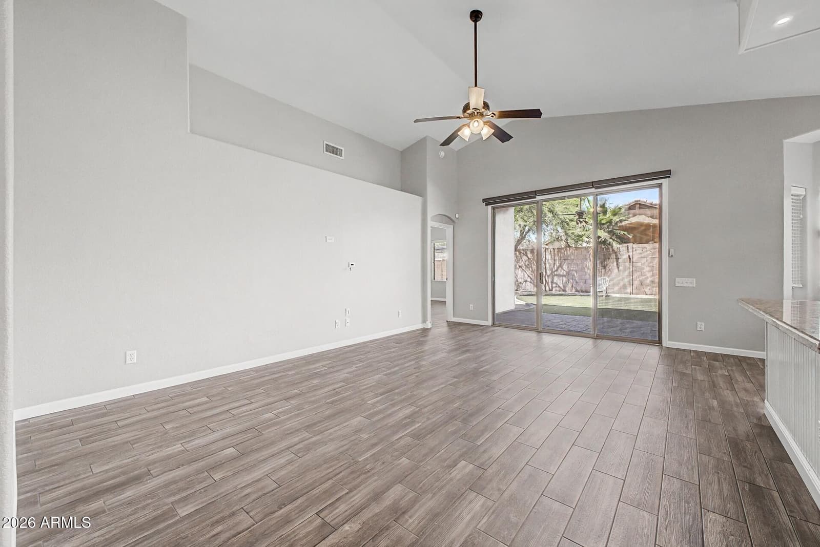 2428 E Cielo Grande Avenue, Phoenix, AZ 85024 — photo 13 of 37