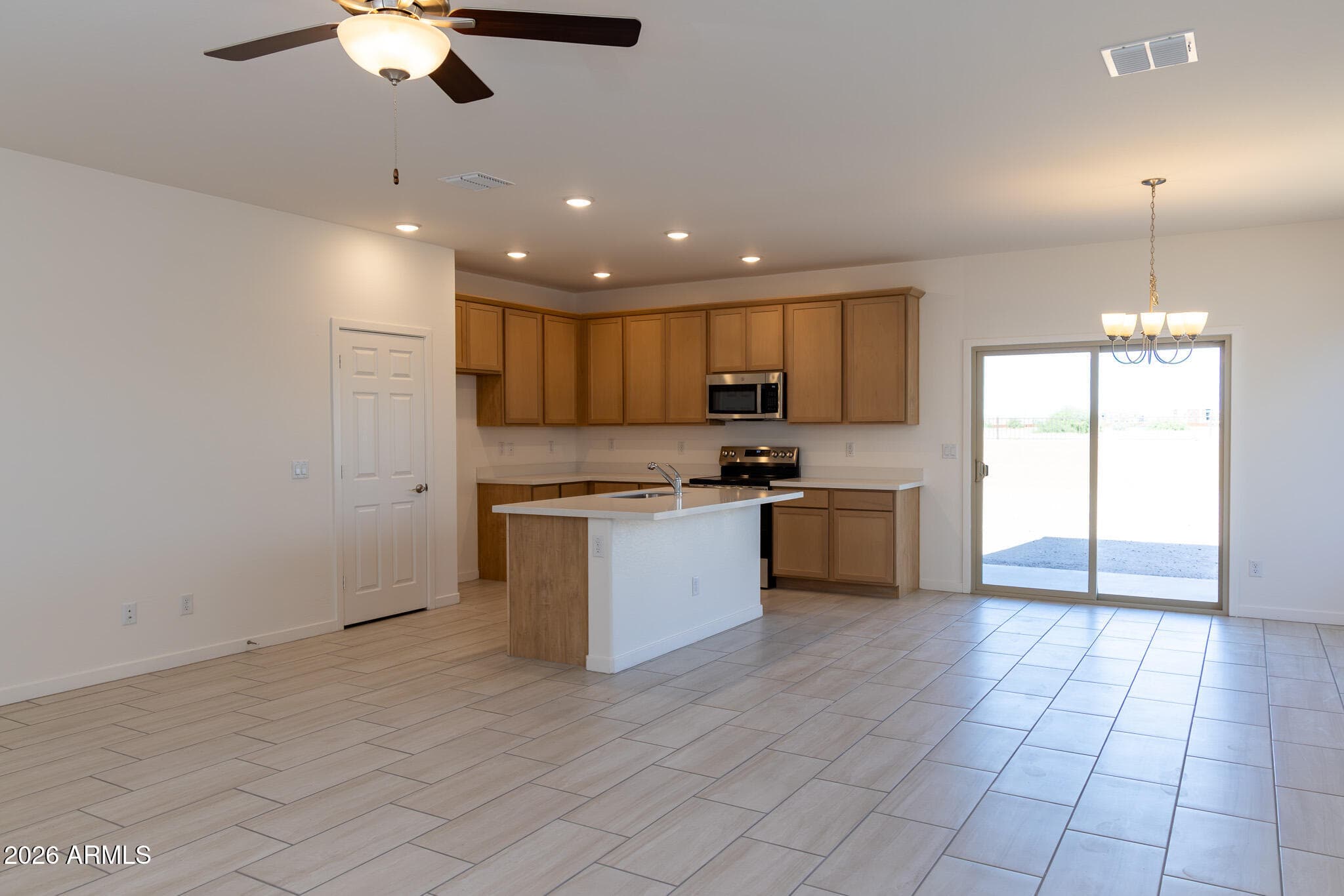 17525 N BOLERNO Drive, Maricopa, AZ 85138 — photo 5 of 36
