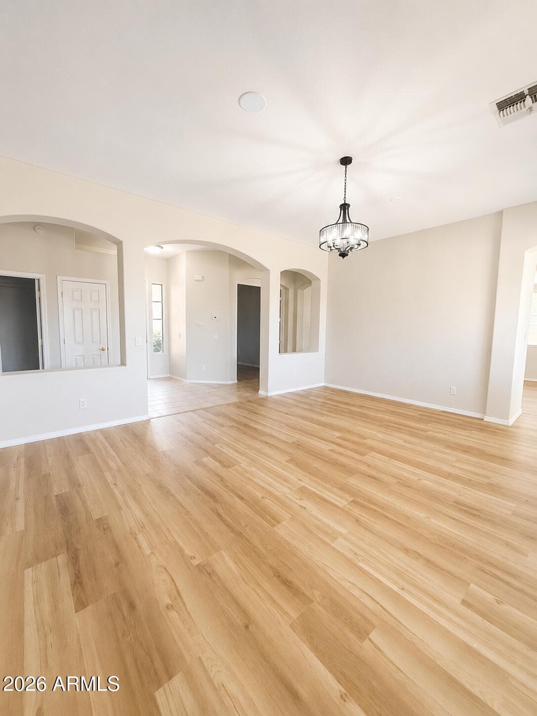 2395 S WHETSTONE Place, Chandler, AZ 85286 — photo 5 of 17