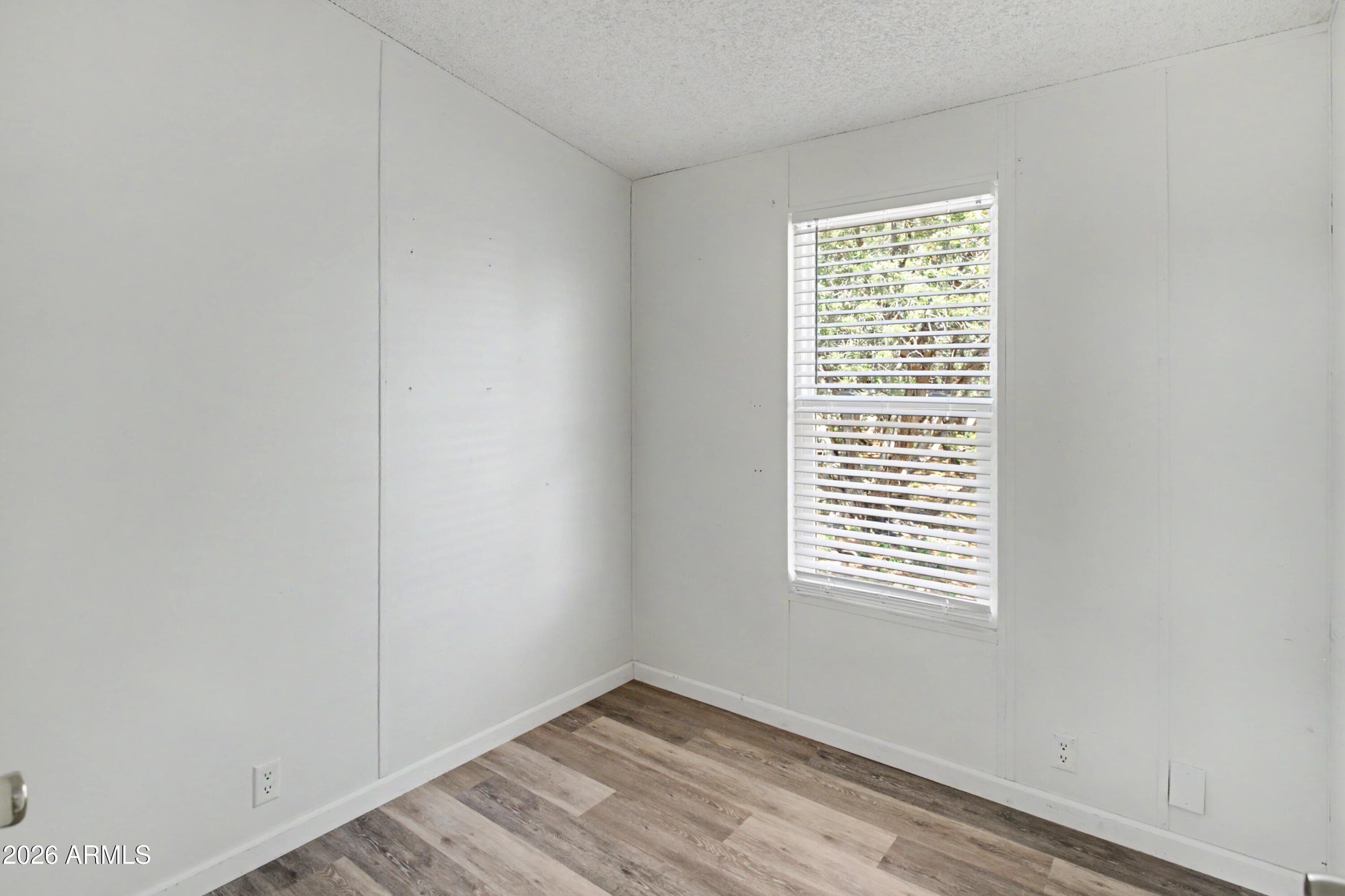 8715 SILVER CREEK Drive, Show Low, AZ 85901 — photo 12 of 26