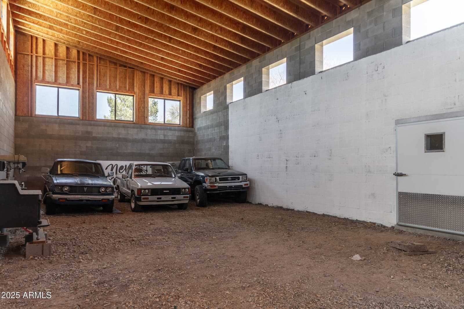 1320 S Grisby Road, Skull Valley, AZ 86338 — photo 58 of 77