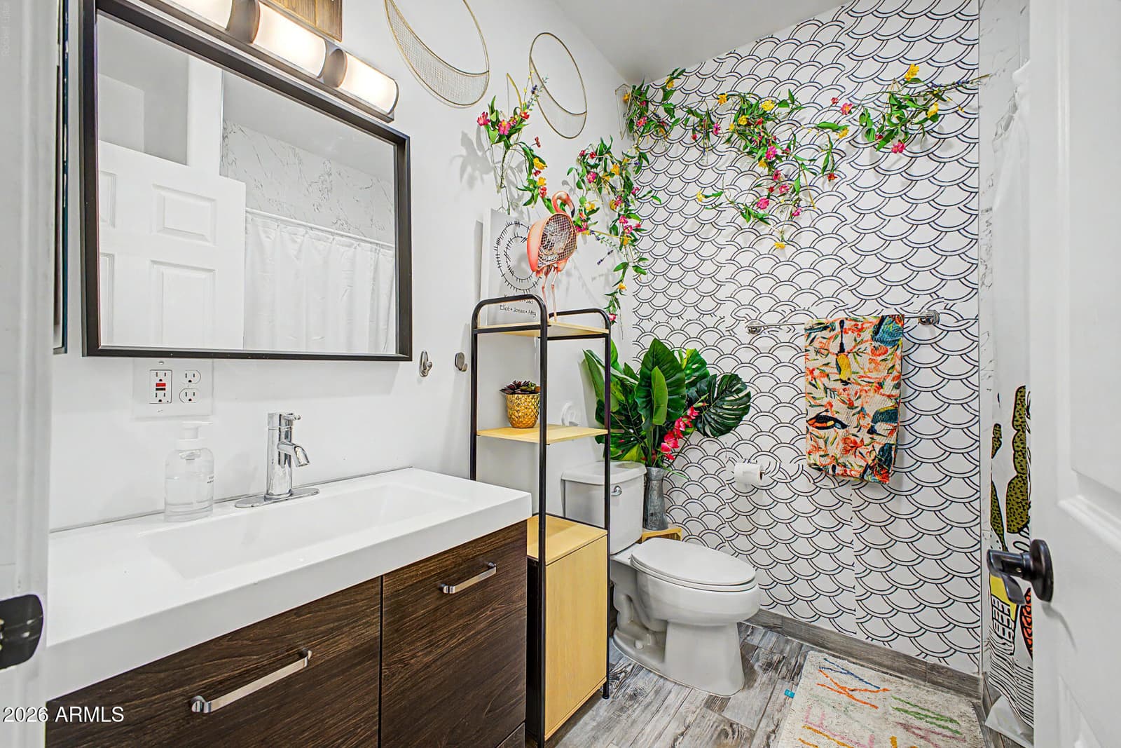 1001 E BELMONT Avenue, Phoenix, AZ 85020 — photo 13 of 46
