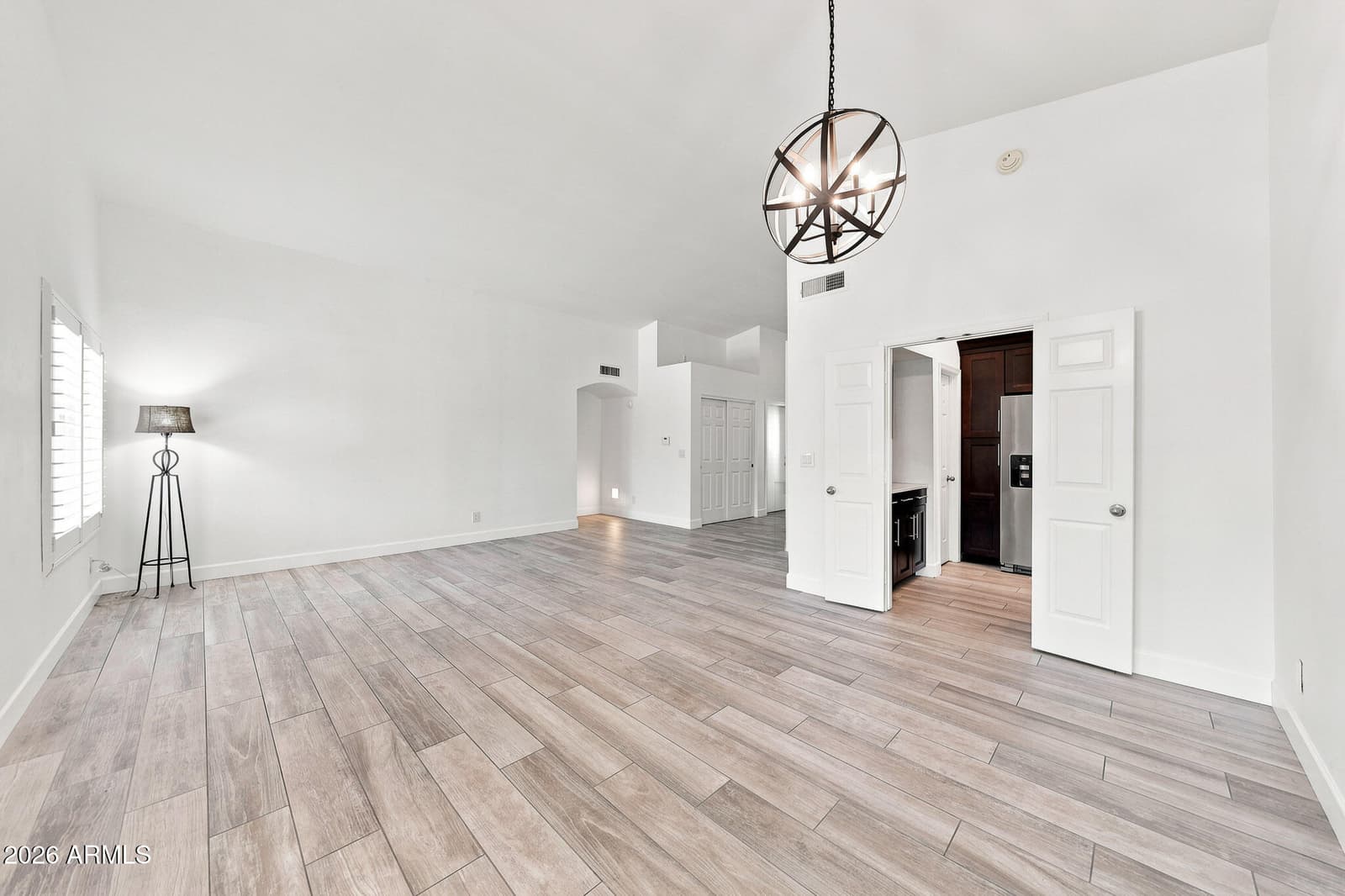 5519 E GRANDVIEW Road, Scottsdale, AZ 85254 — photo 11 of 59