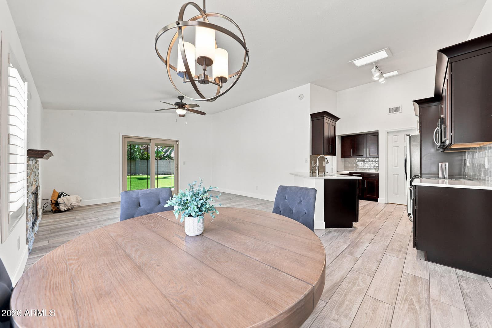 5519 E GRANDVIEW Road, Scottsdale, AZ 85254 — photo 18 of 59