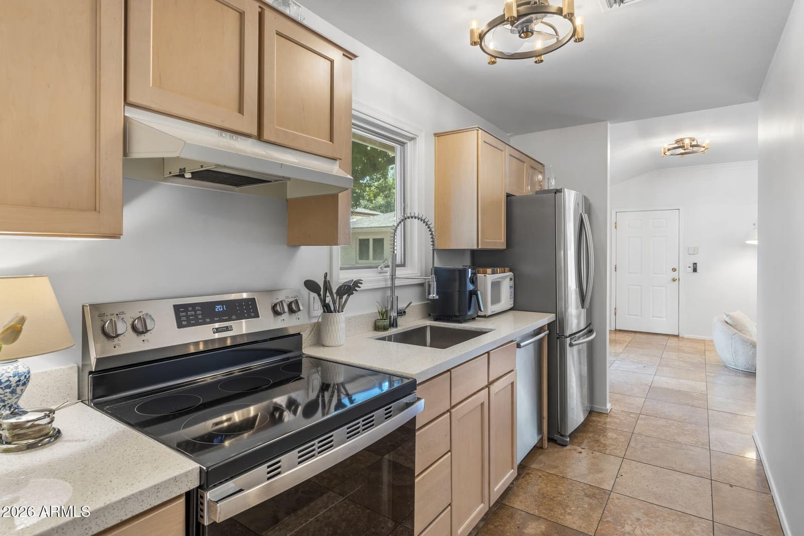 550 W BERRIDGE Lane, Phoenix, AZ 85013 — photo 44 of 92