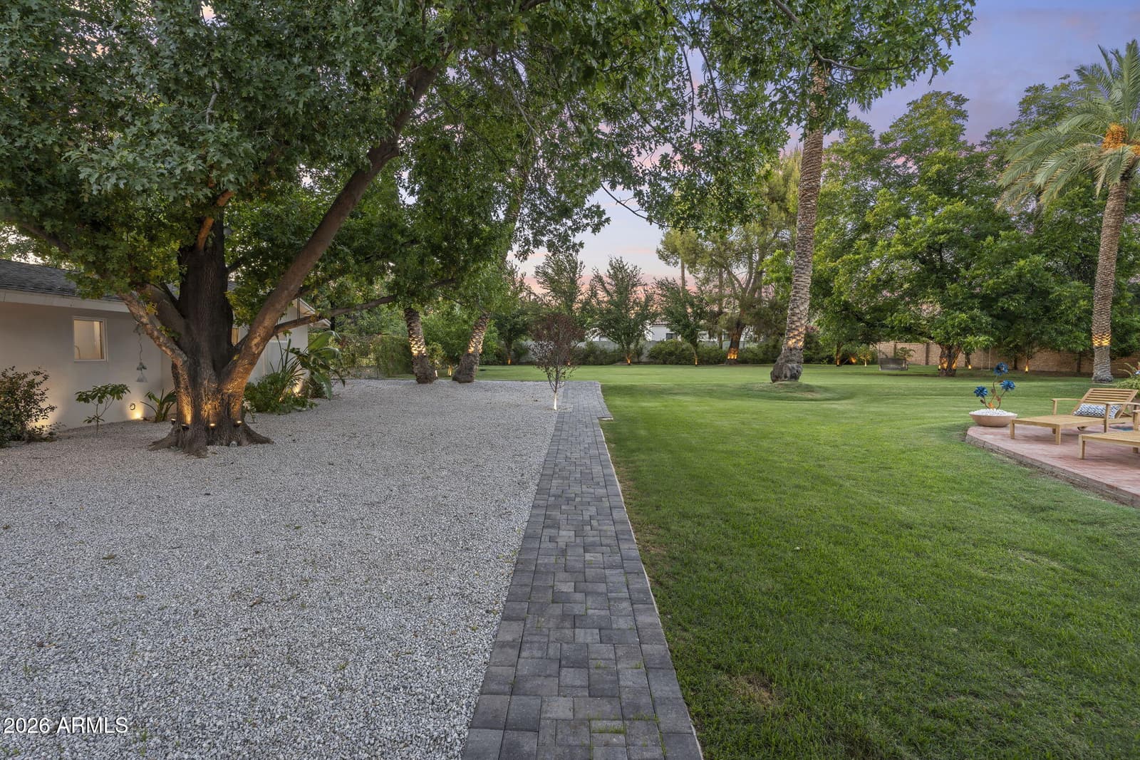 550 W BERRIDGE Lane, Phoenix, AZ 85013 — photo 69 of 92