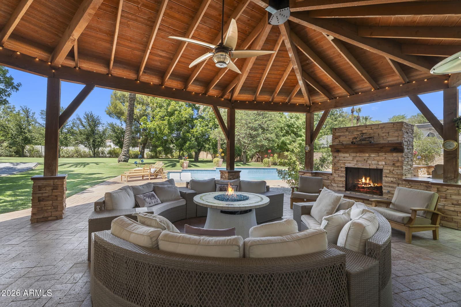 550 W BERRIDGE Lane, Phoenix, AZ 85013 — photo 89 of 92