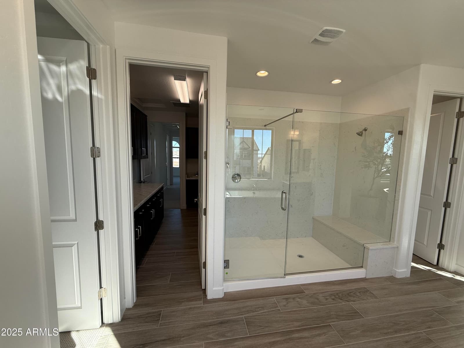 1093 E PALM BEACH Drive, Chandler, AZ 85249 — photo 14 of 31