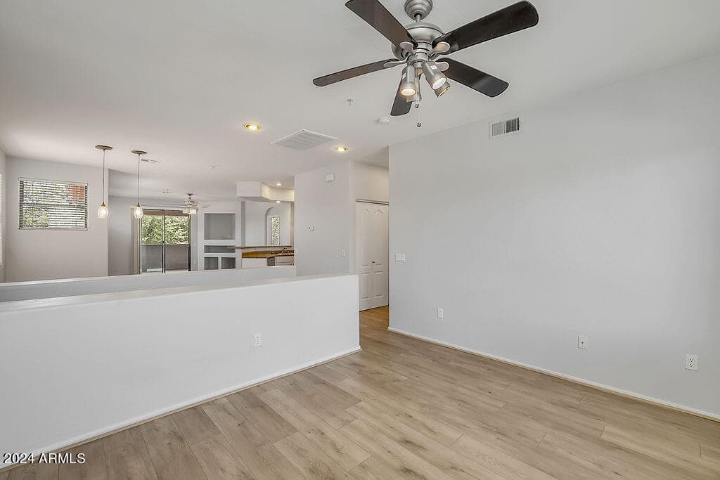 705 W QUEEN CREEK Road 2192, Chandler, AZ 85248 — photo 17 of 33