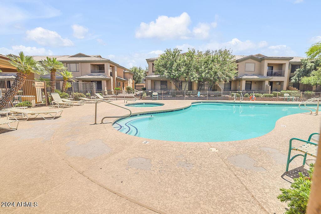 705 W QUEEN CREEK Road 2192, Chandler, AZ 85248 — photo 32 of 33