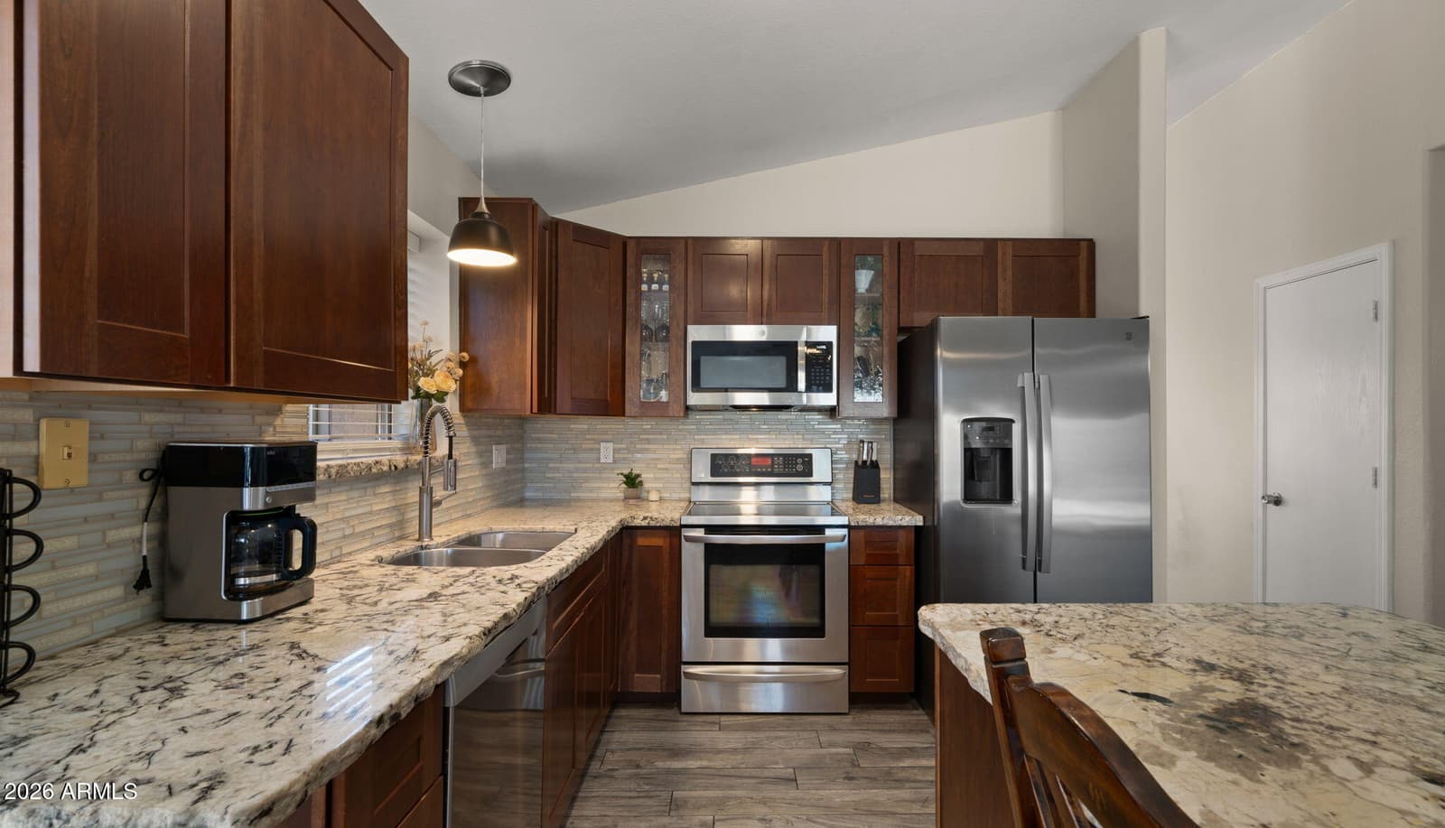 4820 E MELINDA Lane, Phoenix, AZ 85054 — photo 13 of 39
