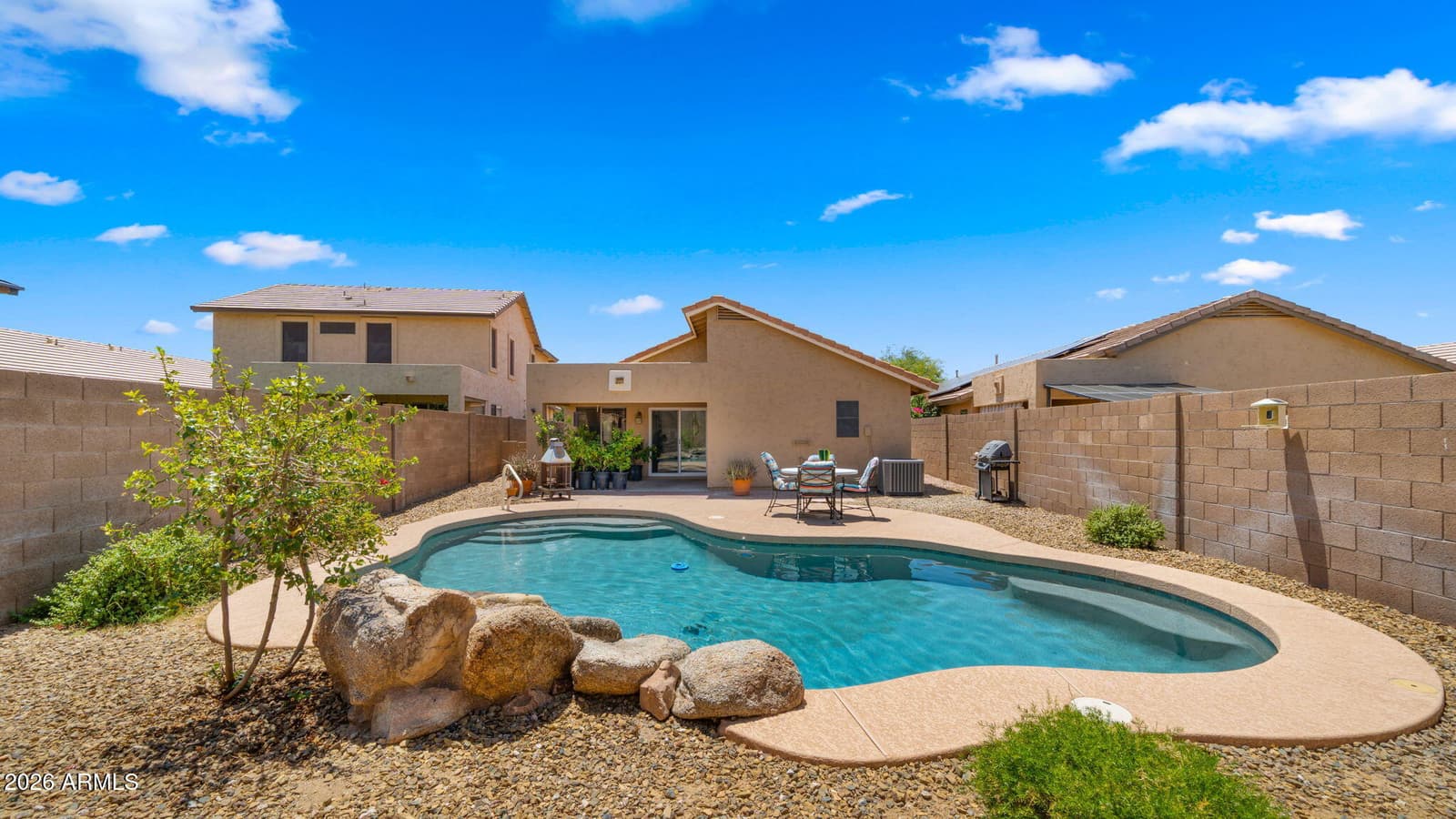 4820 E MELINDA Lane, Phoenix, AZ 85054 — photo 37 of 39