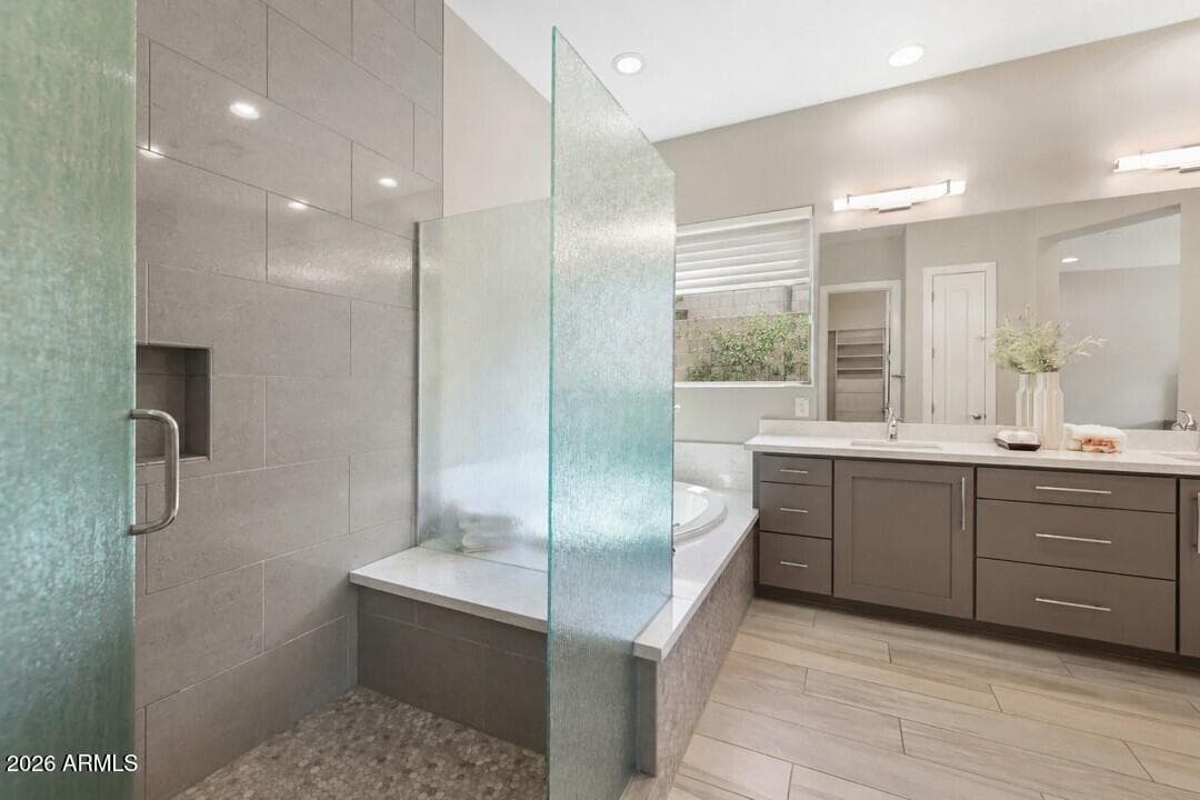 5429 E LAS PIEDRAS Way, Cave Creek, AZ 85331 — photo 14 of 32