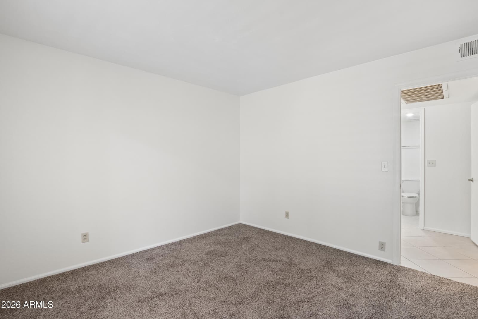 10610 S 48TH Street 1057, Phoenix, AZ 85044 — photo 20 of 34