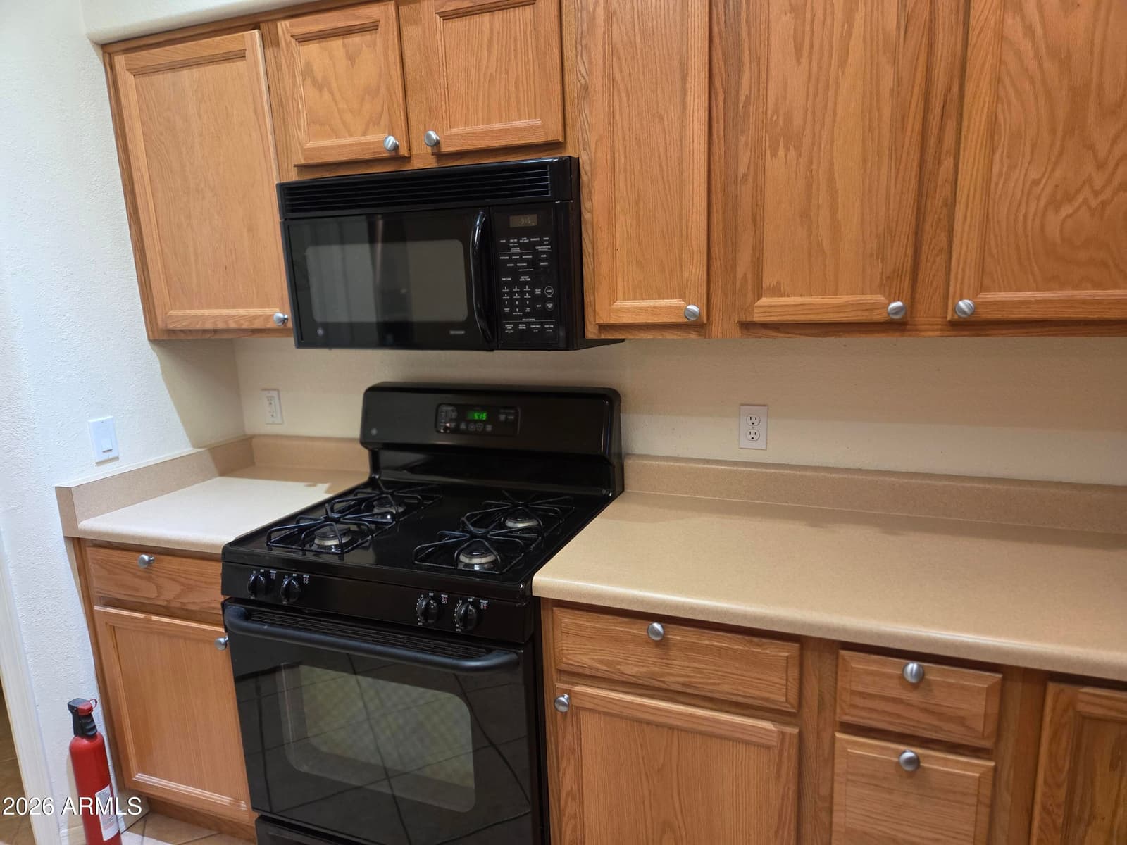 9500 S EL THUMA REAL, Hereford, AZ 85615 — photo 7 of 23