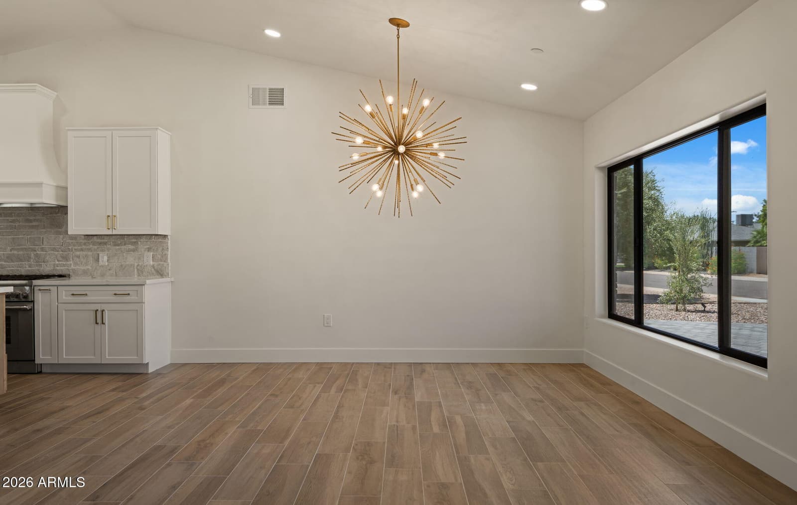 2817 N 81ST Way, Scottsdale, AZ 85257 — photo 9 of 54
