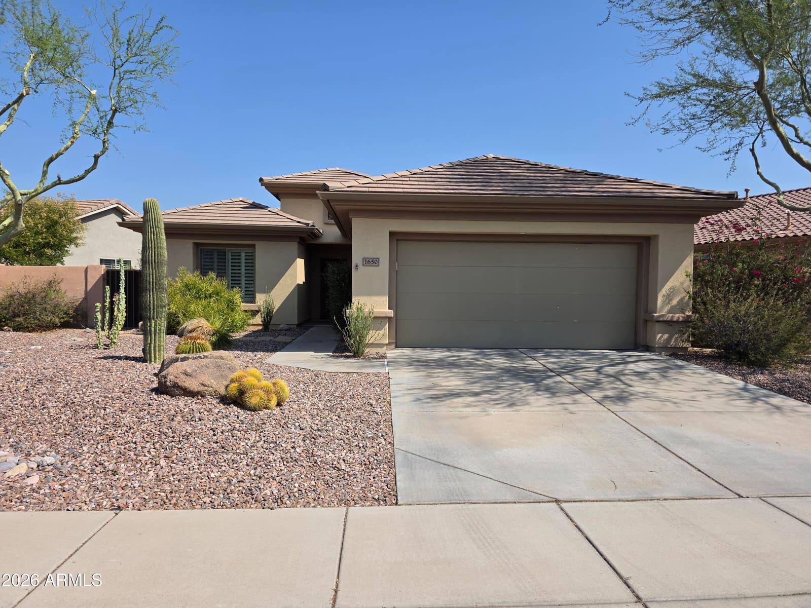 1650 W DION Drive, Phoenix, AZ 85086 — photo 2 of 57