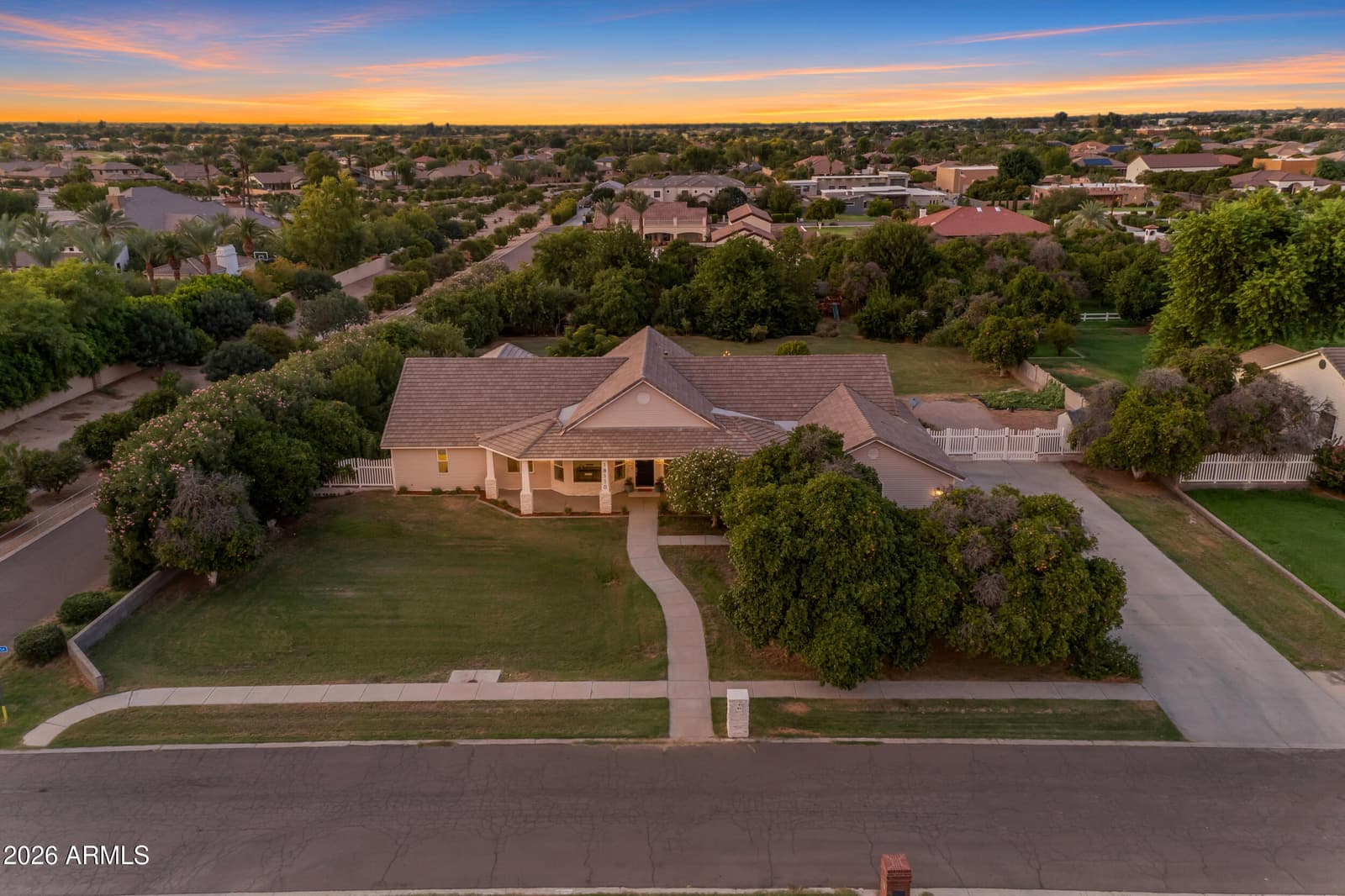 18110 E SUNNYBROOK Lane, Gilbert, AZ 85298 — photo 2 of 77