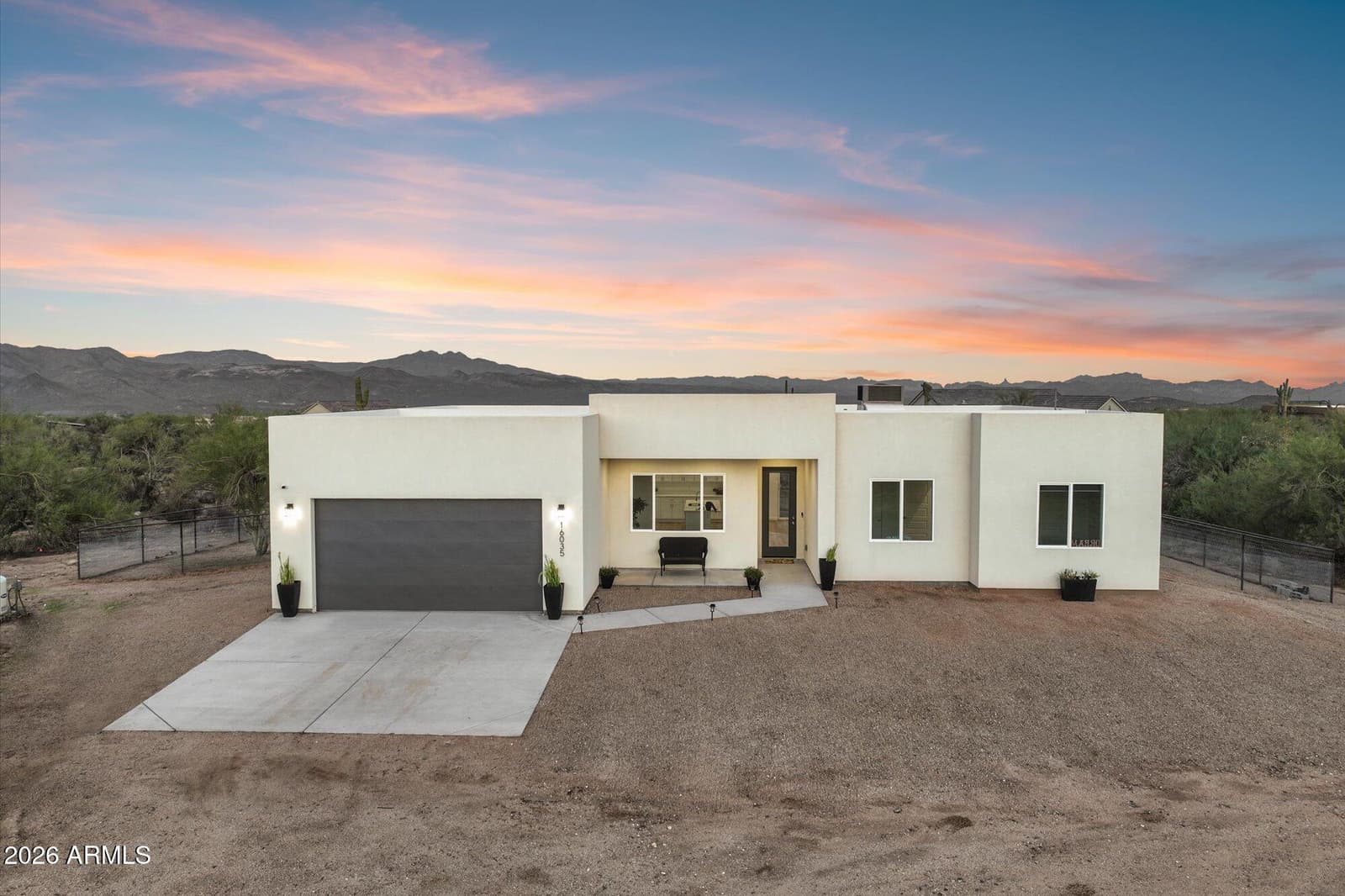 16035 E RANCHO LAREDO Drive, Scottsdale, AZ 85262 — photo 2 of 23